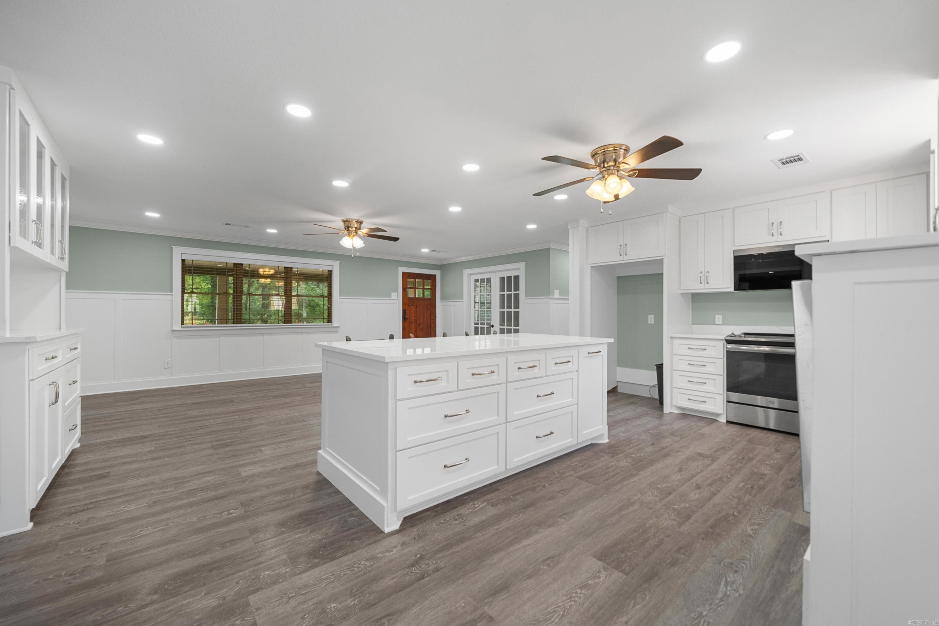 205 Lakeside  Hot Springs, AR