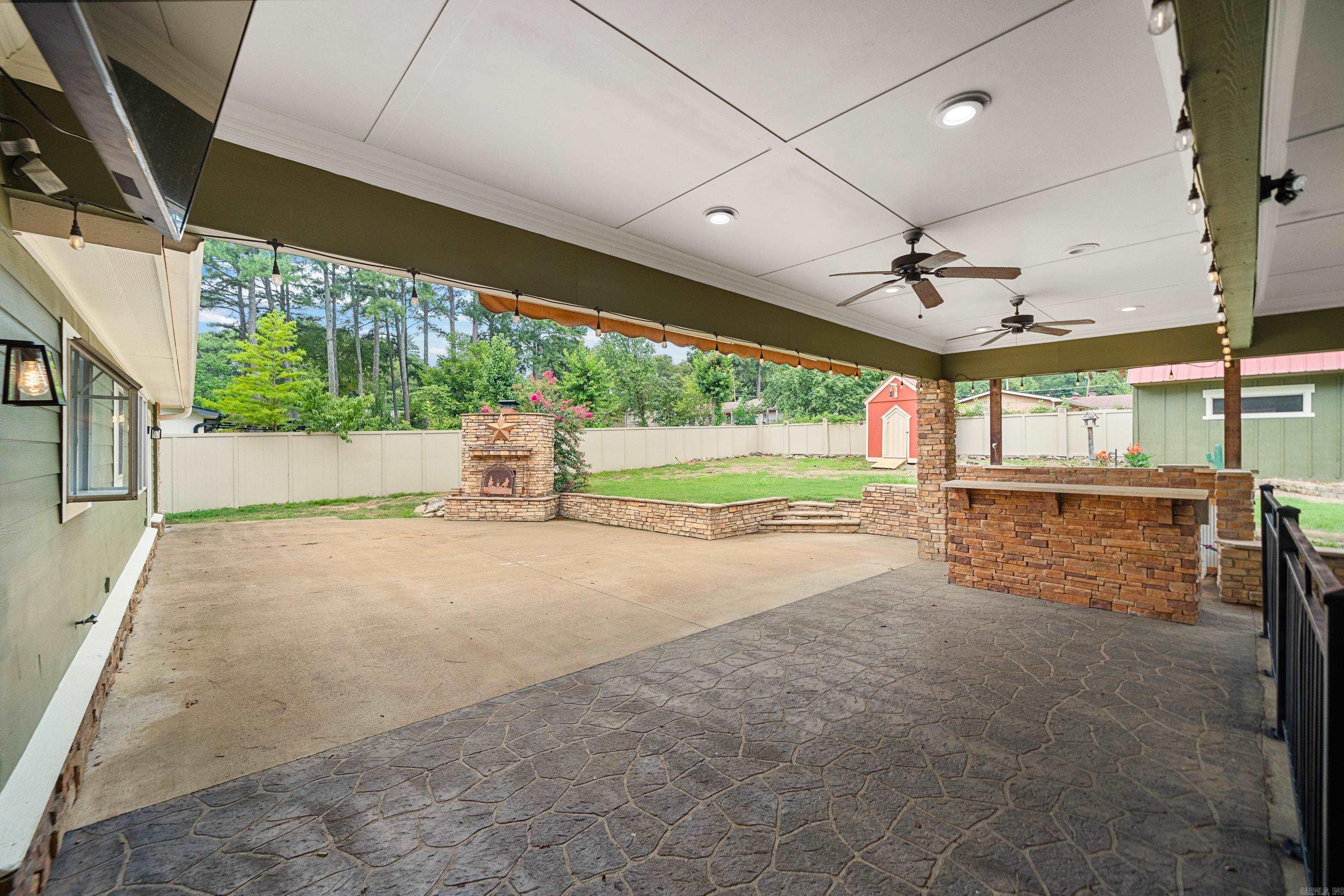 205 Lakeside  Hot Springs, AR