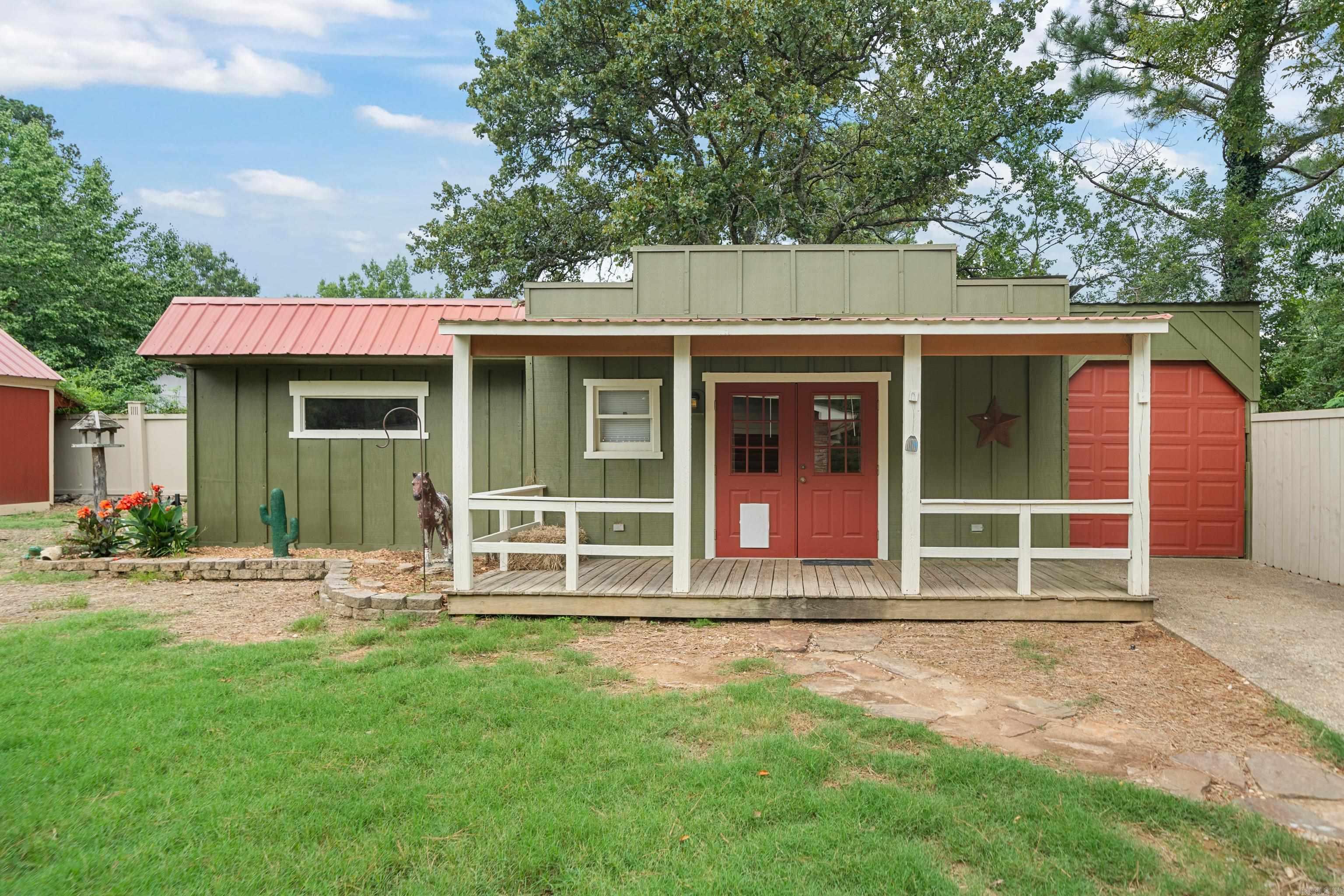 205 Lakeside  Hot Springs, AR