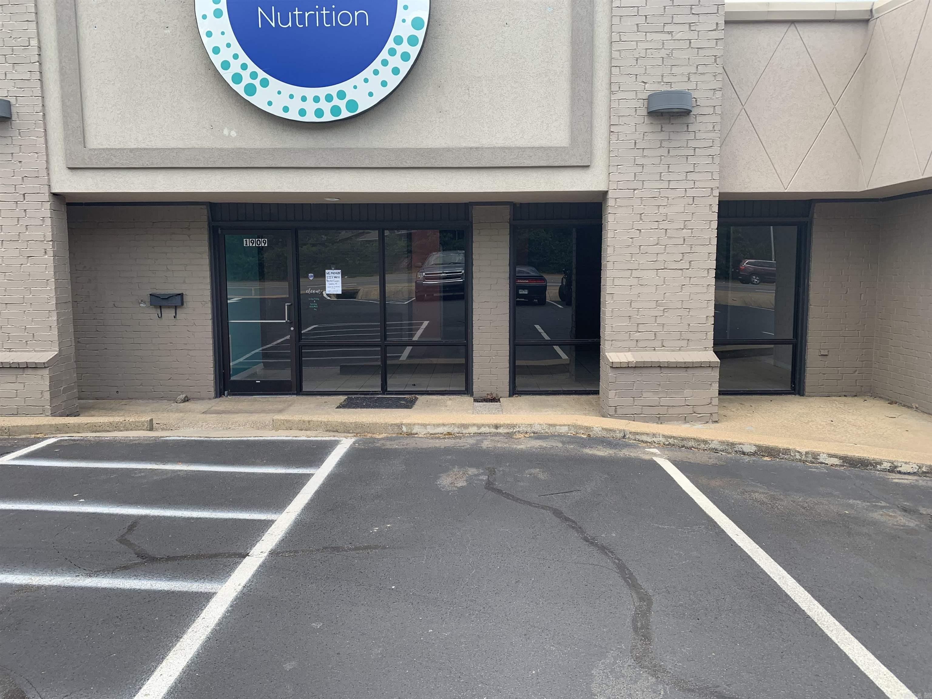 1909 West Beebe Capps Expwy  Searcy, AR