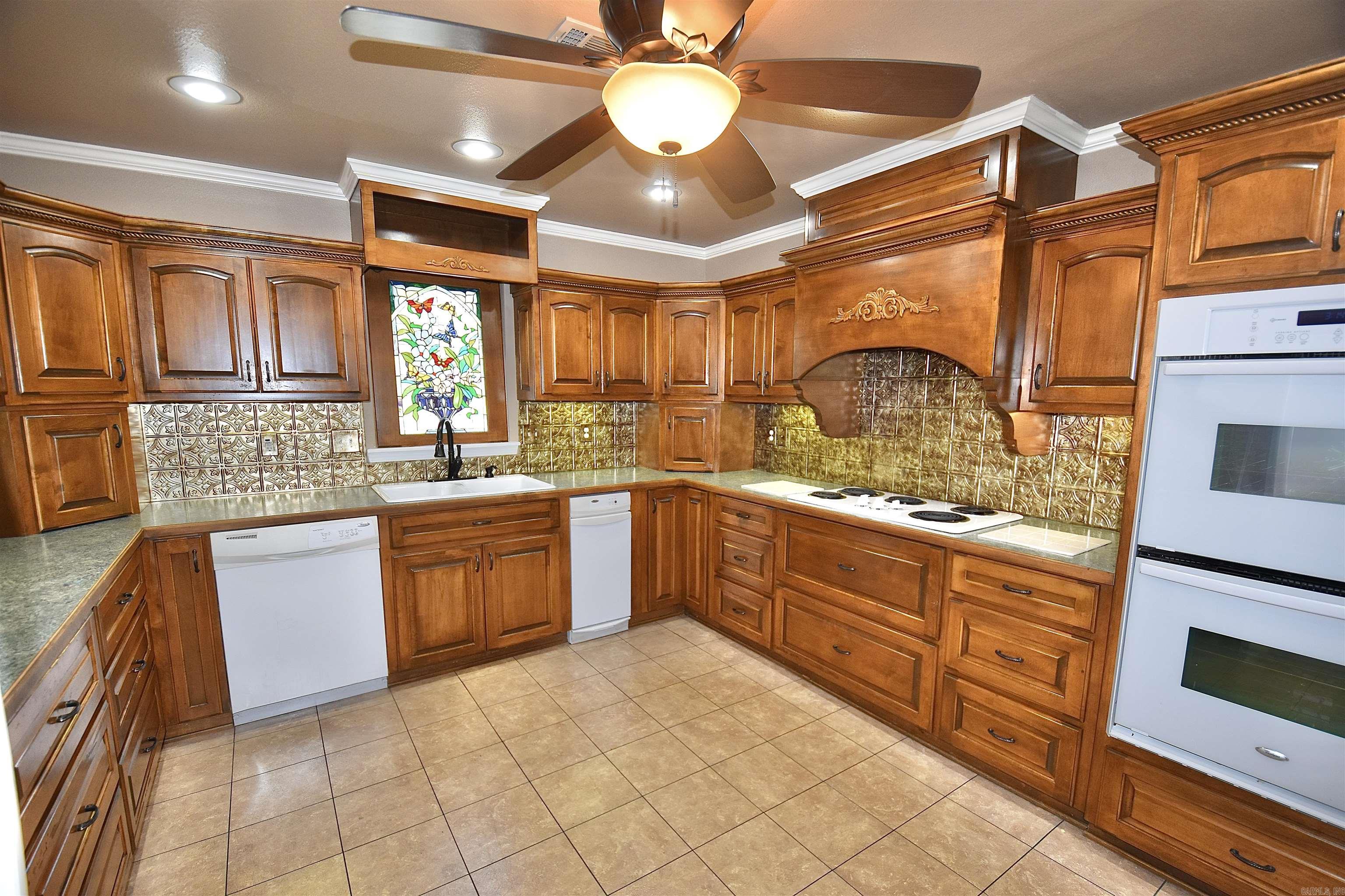 140 Tanglewood  Hot Springs, AR