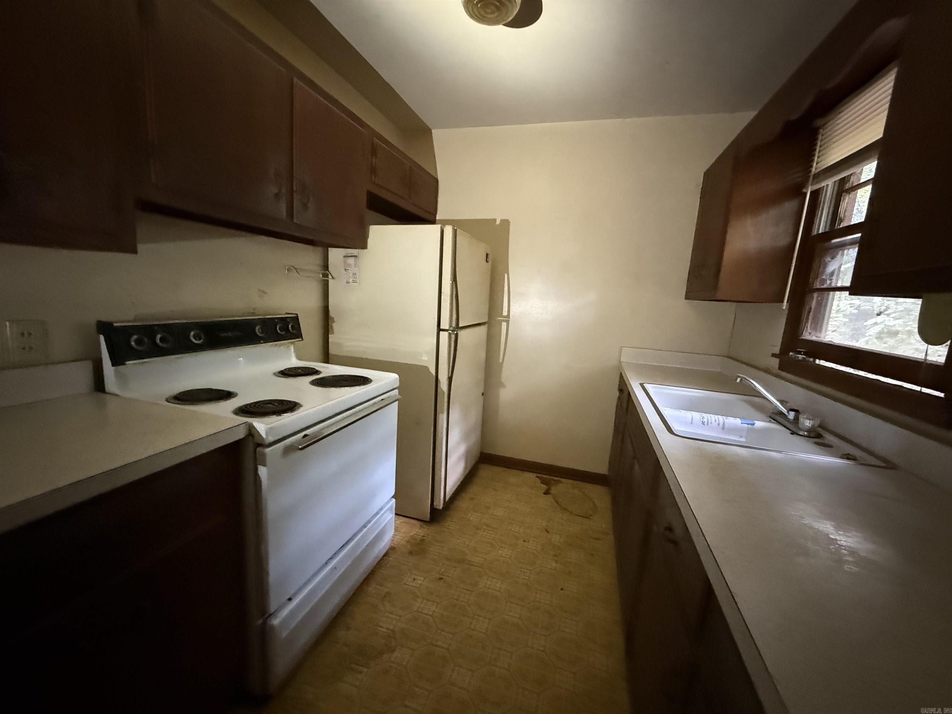 127 Algonquin Cir  Cherokee Village, AR