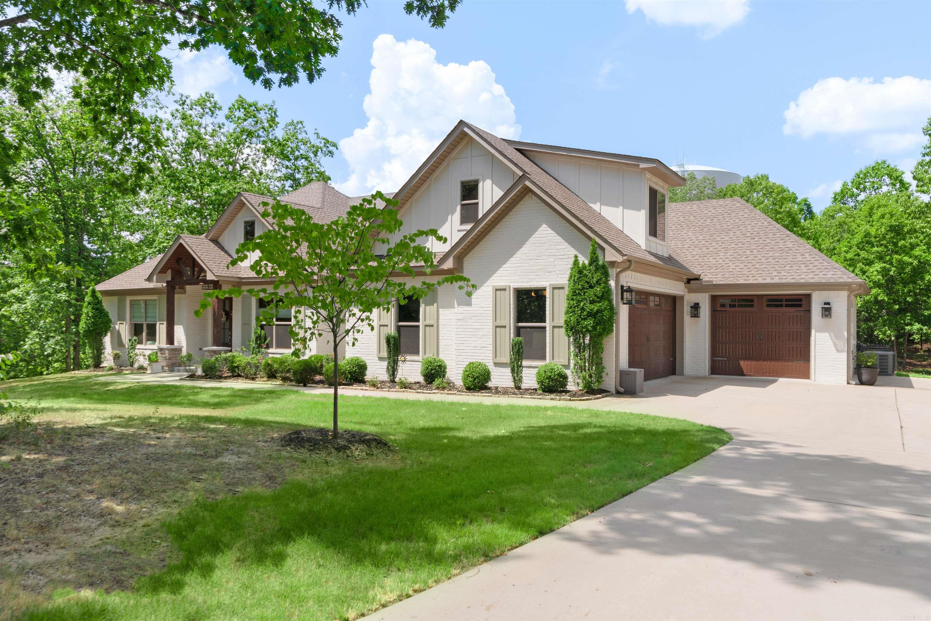 809 Carbondale  Little Rock, AR