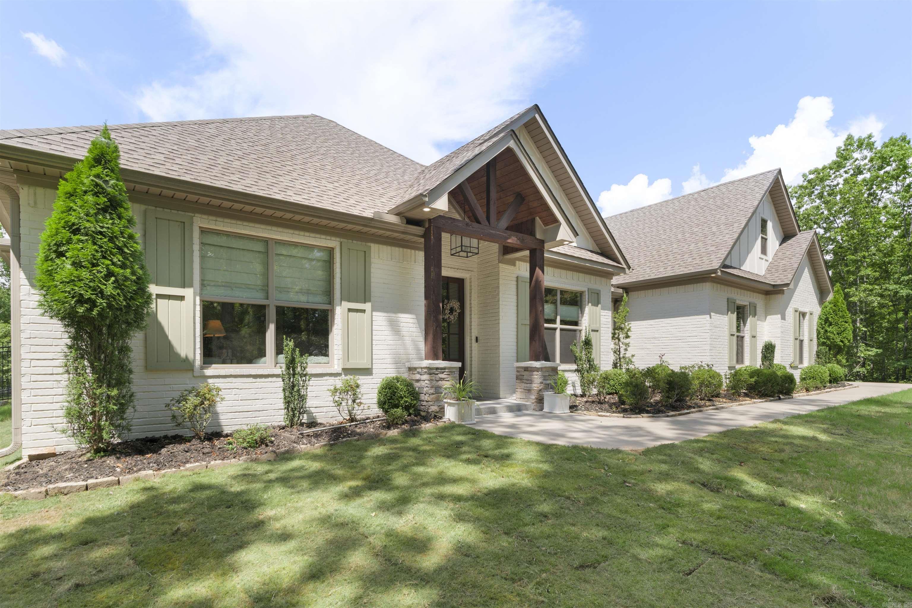809 Carbondale  Little Rock, AR