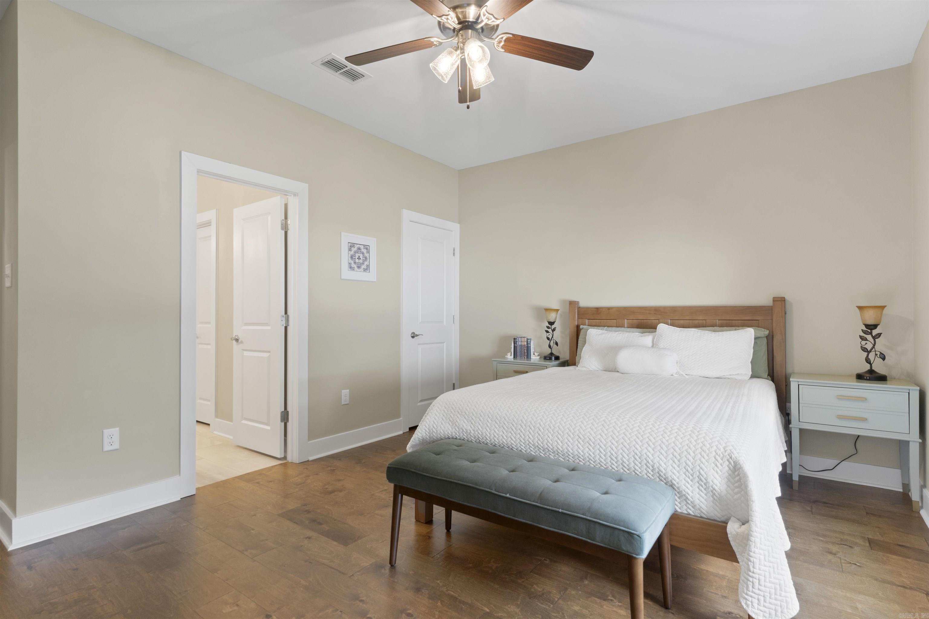 809 Carbondale  Little Rock, AR