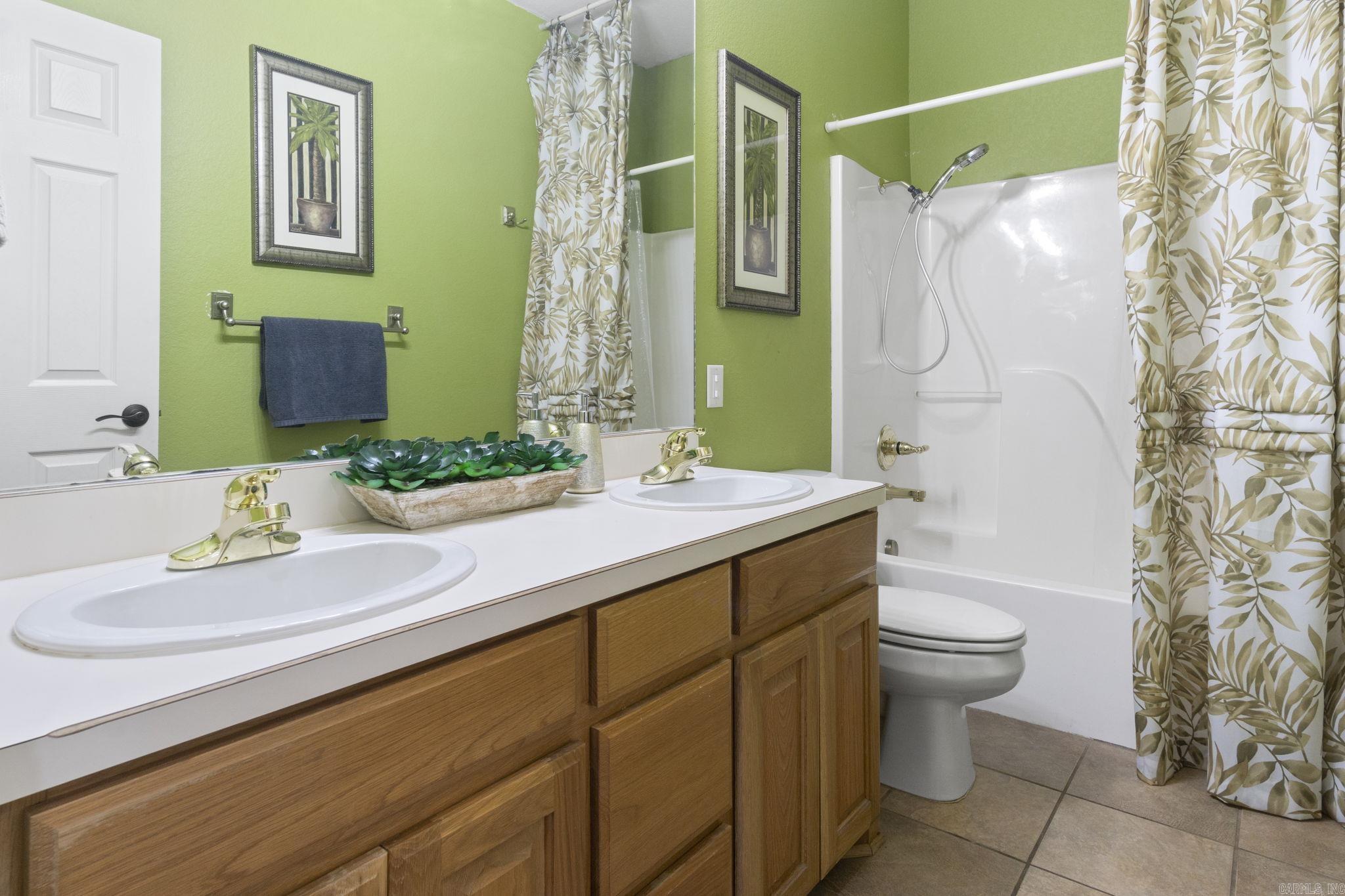 126 Chambers Point  Hot Springs, AR