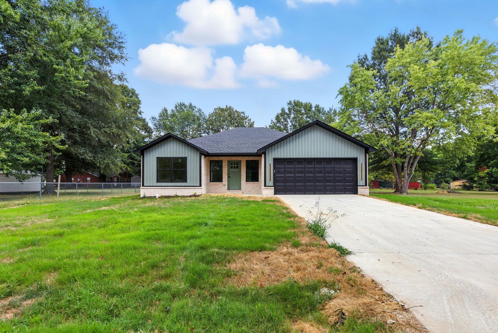 410 N Cedar St  Beebe, AR