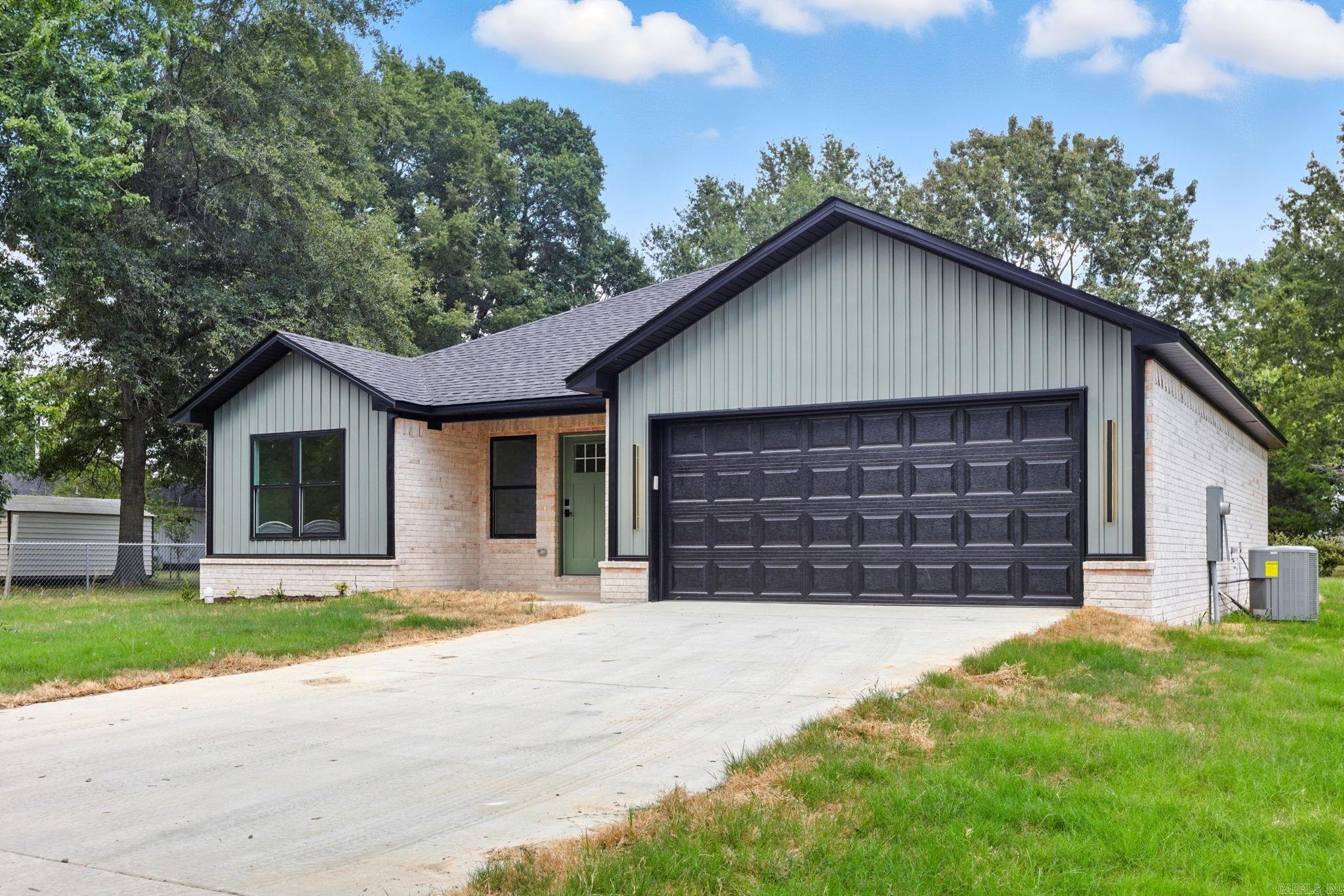 410 N Cedar St  Beebe, AR