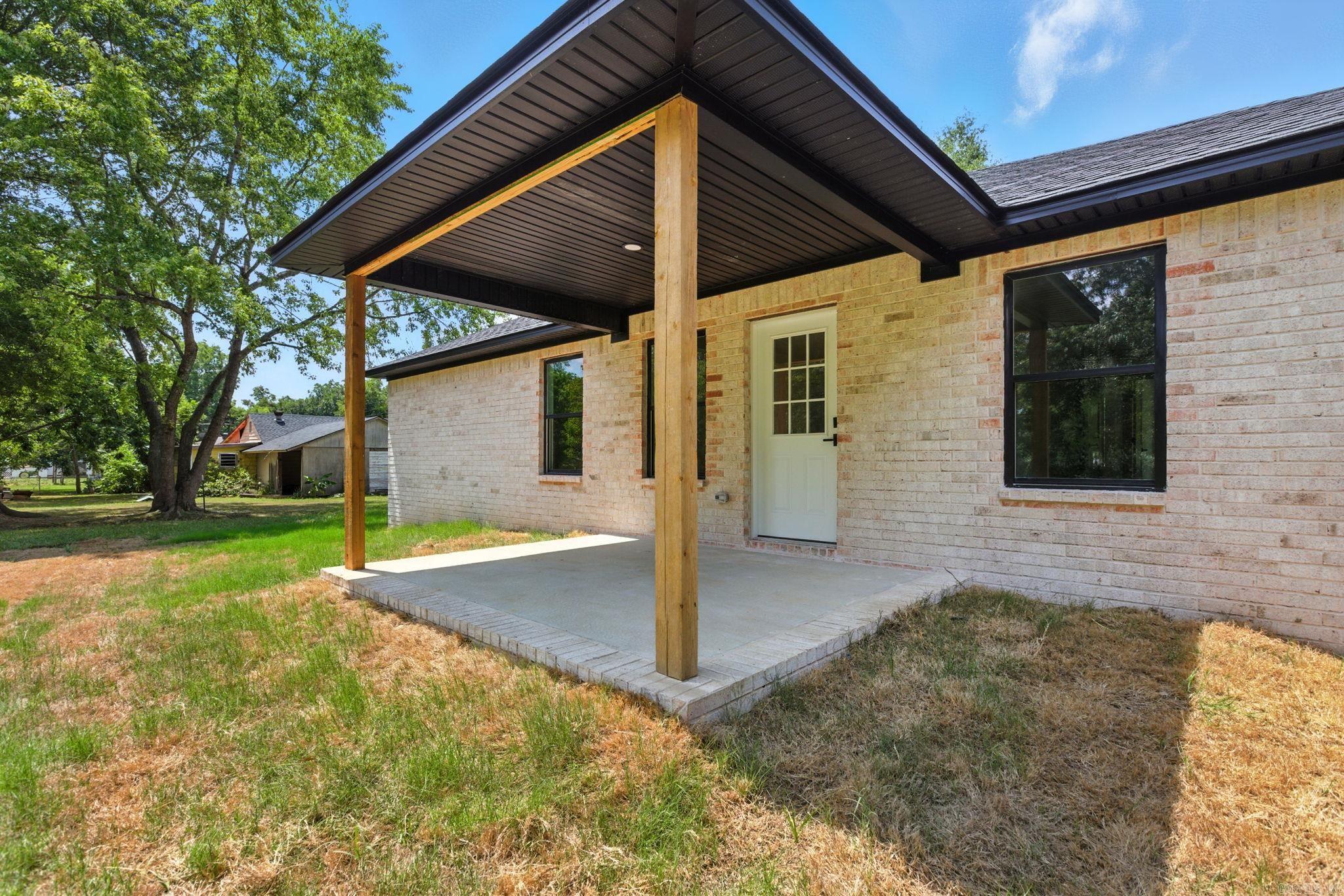 410 N Cedar St  Beebe, AR