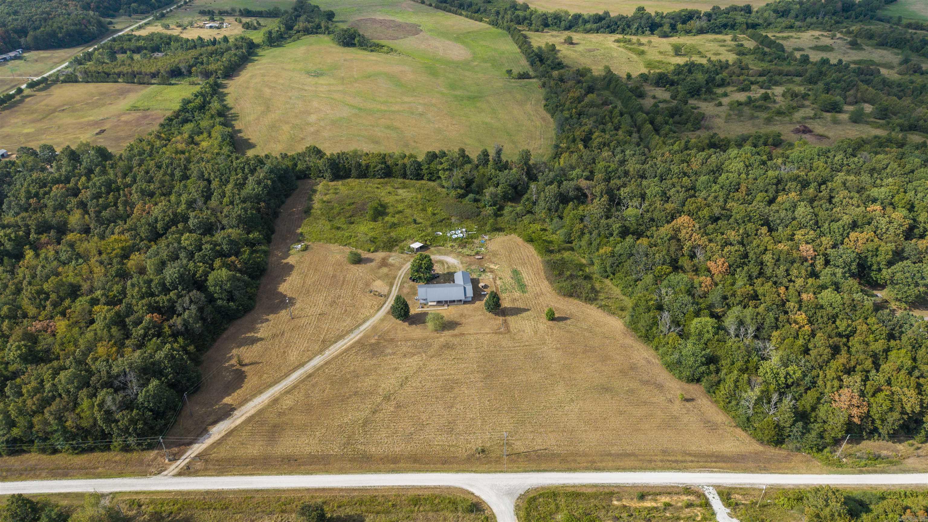 121 Arkansas Ave.  Rose Bud, AR