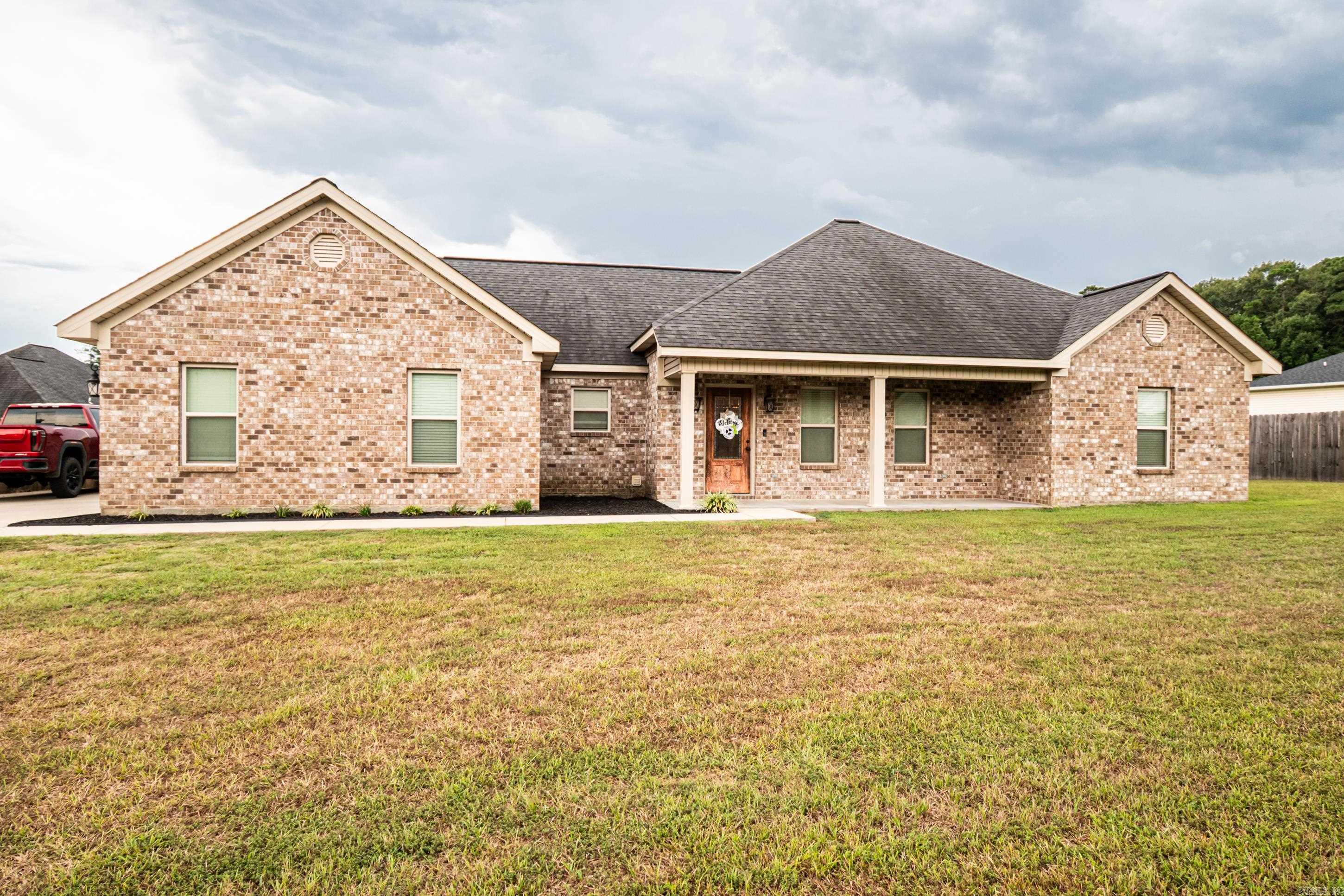 107 Clear Cv  Monticello, AR