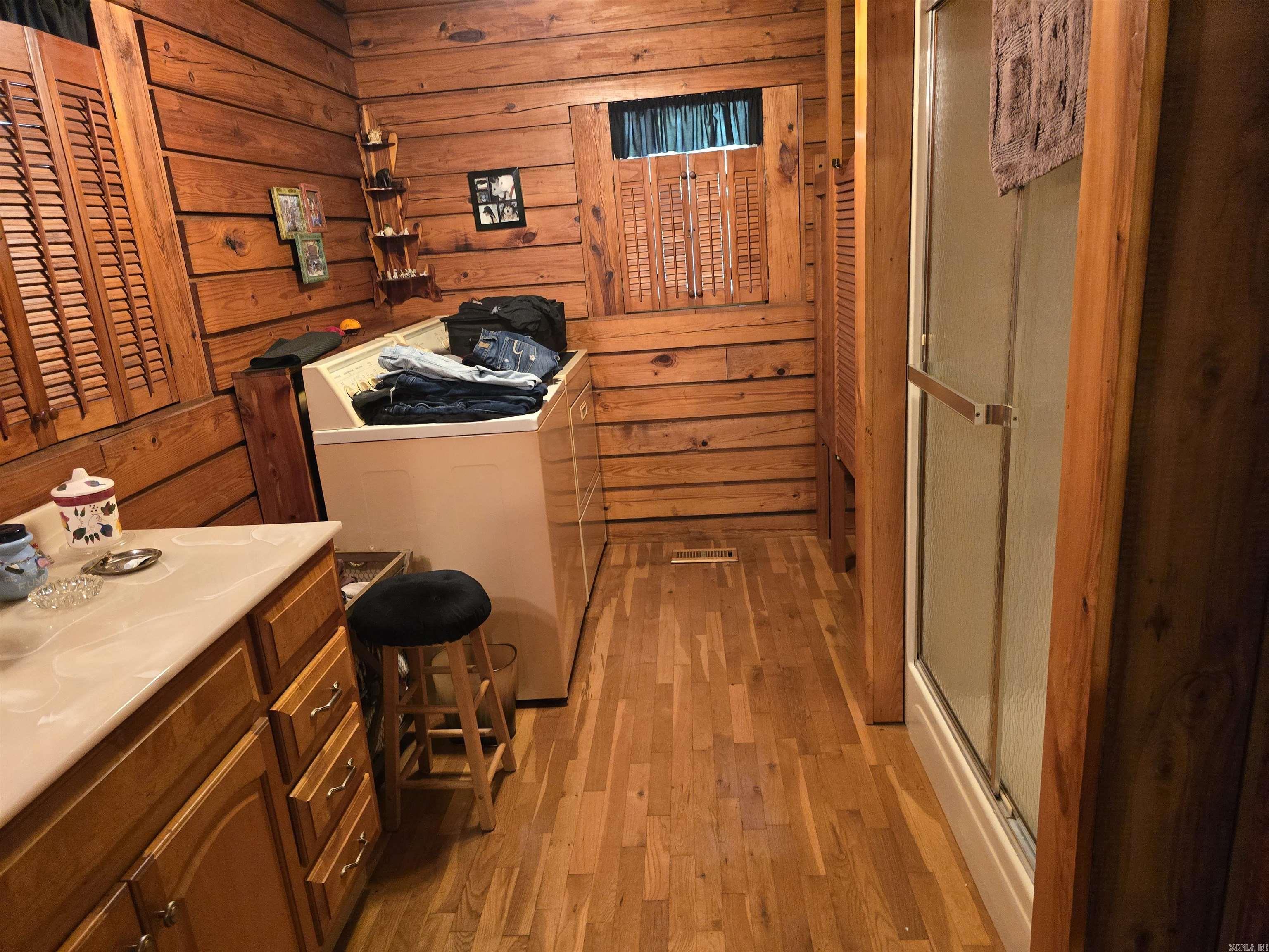 2732 Mitchell Road  Mountain View, AR