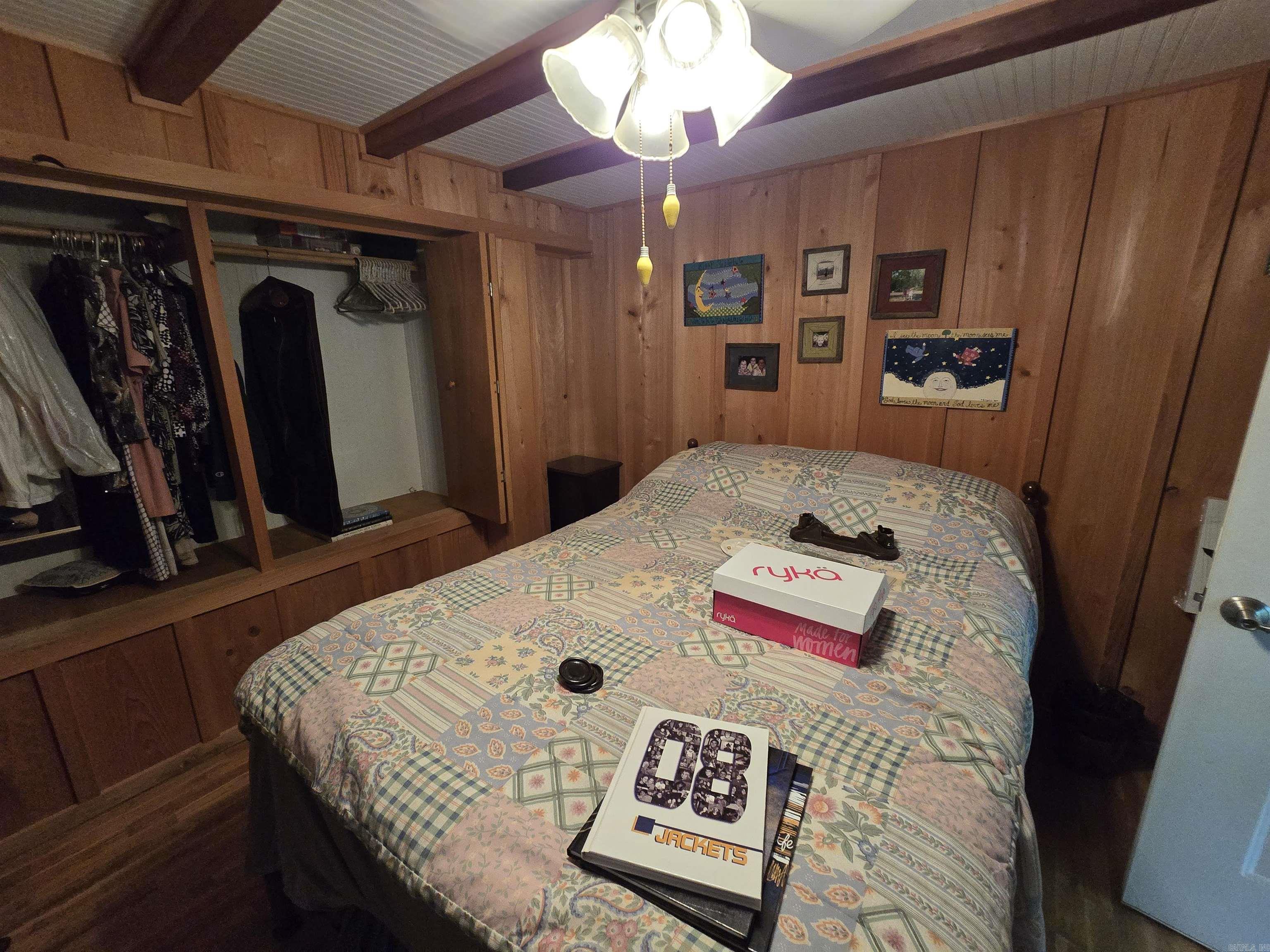2732 Mitchell Road  Mountain View, AR
