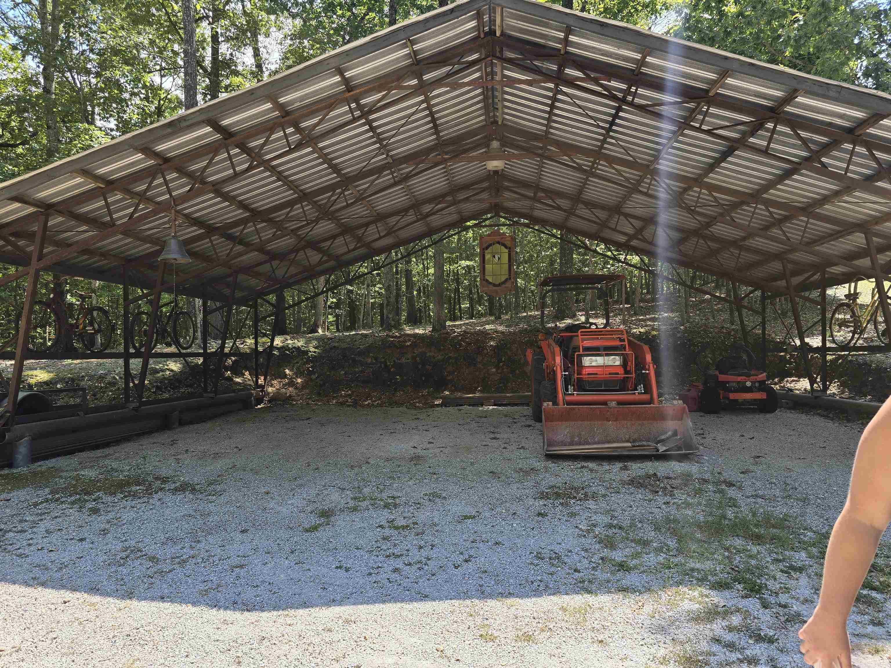 2732 Mitchell Road  Mountain View, AR