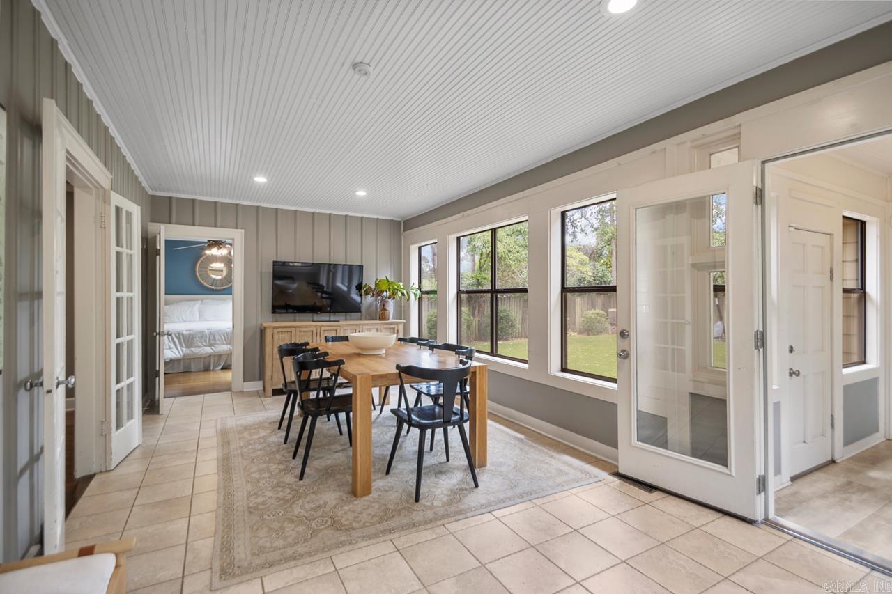 6523 Cantrell  Little Rock, AR
