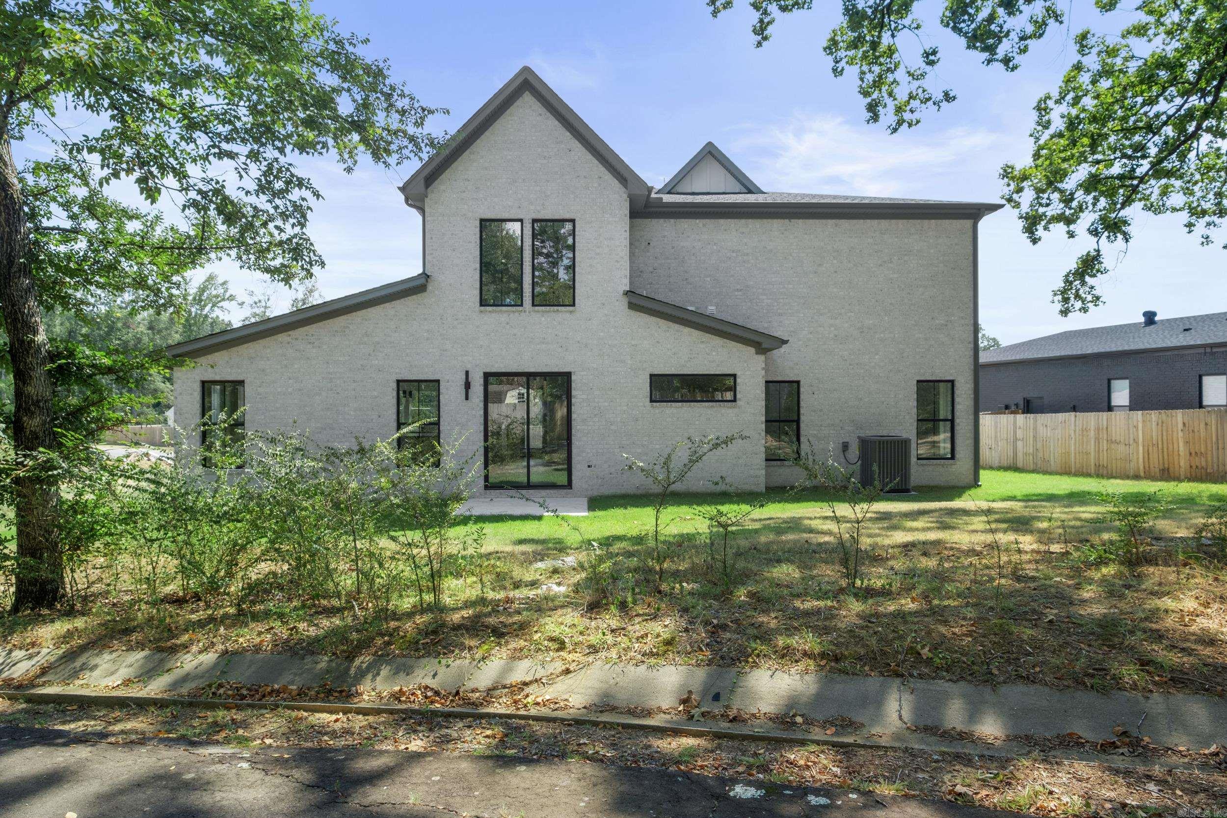 3350 Sylvia Springs  Conway, AR