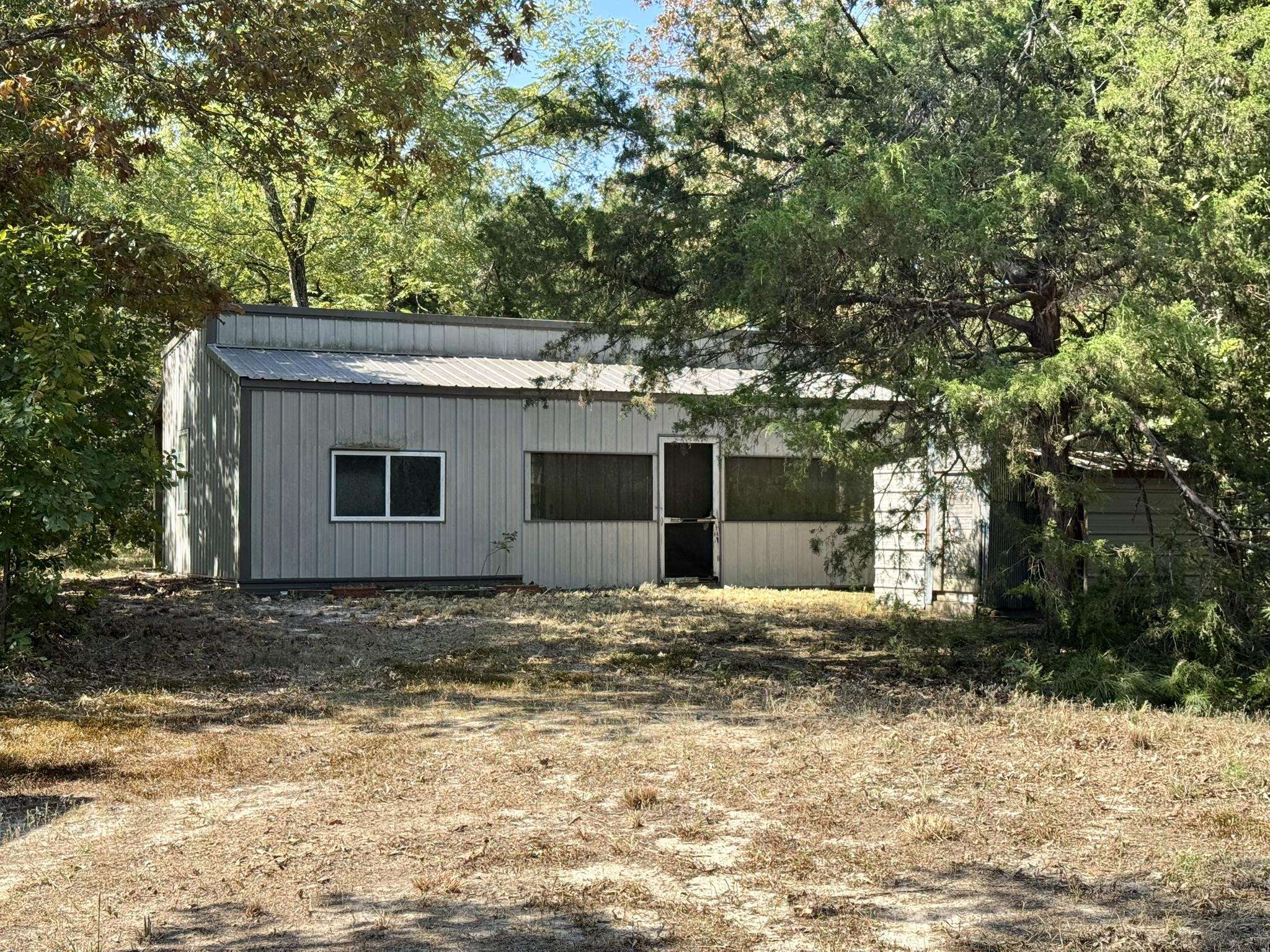 800 Foster Drive  Violet Hill, AR