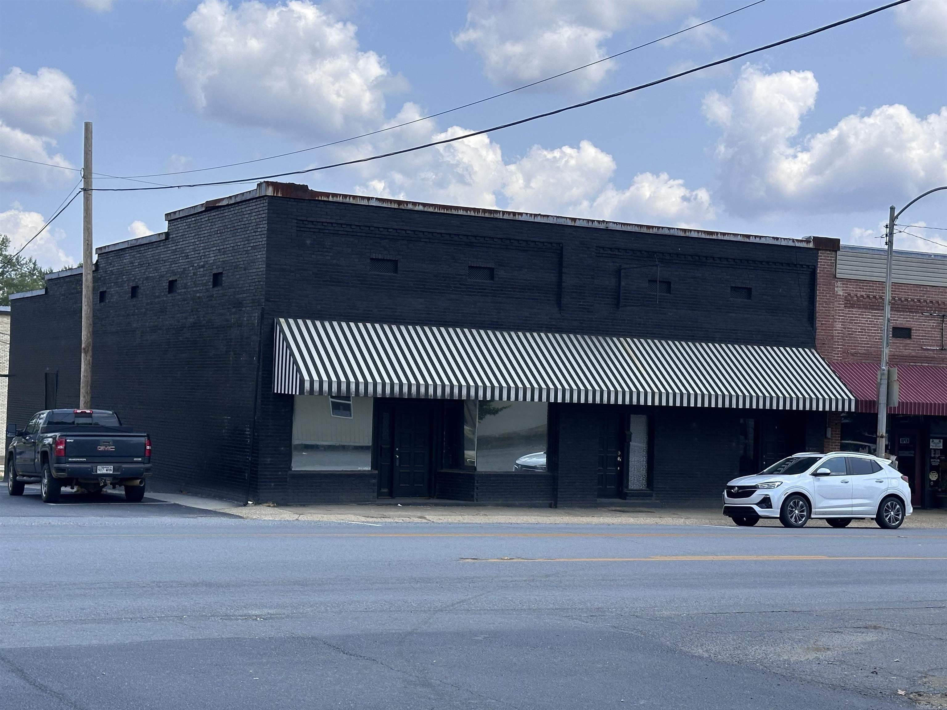 101 E Center  Sheridan, AR