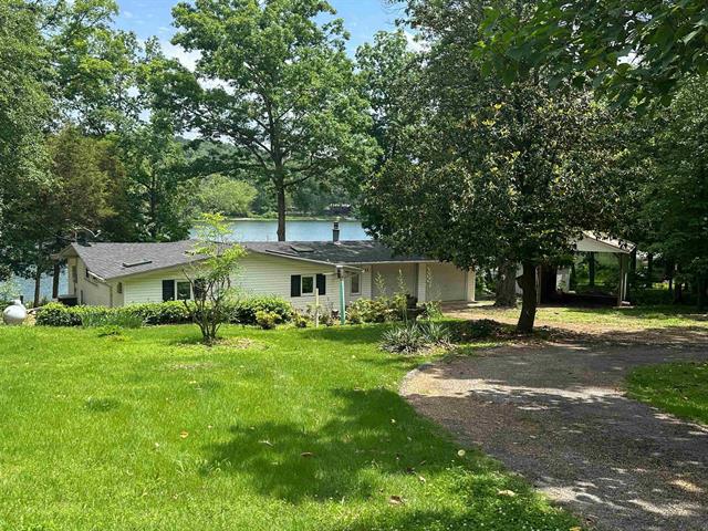 33 W Lakeshore  Cherokee Village, AR