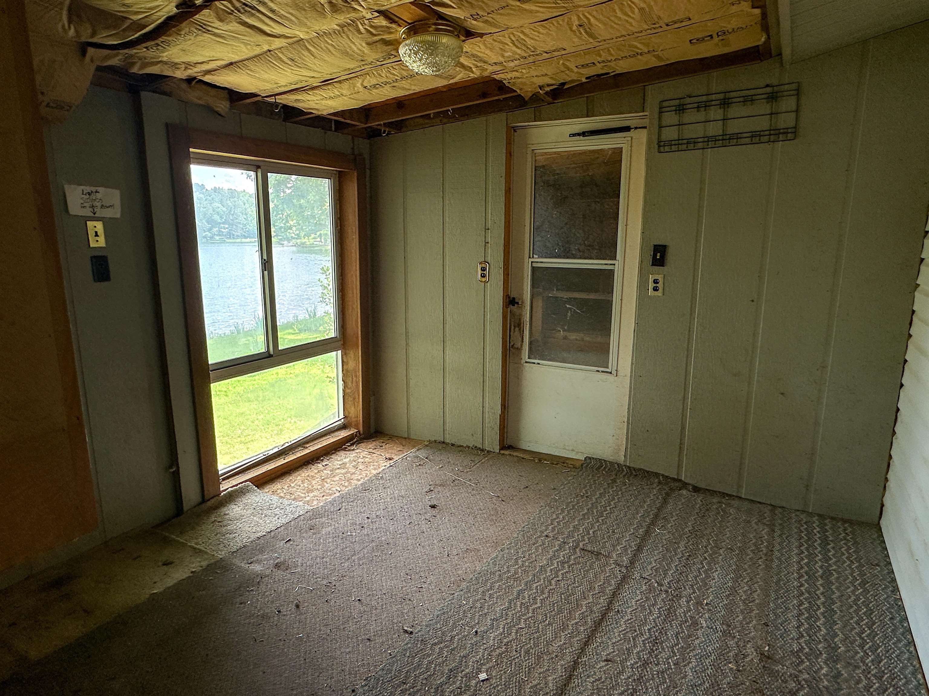 33 W Lakeshore  Cherokee Village, AR