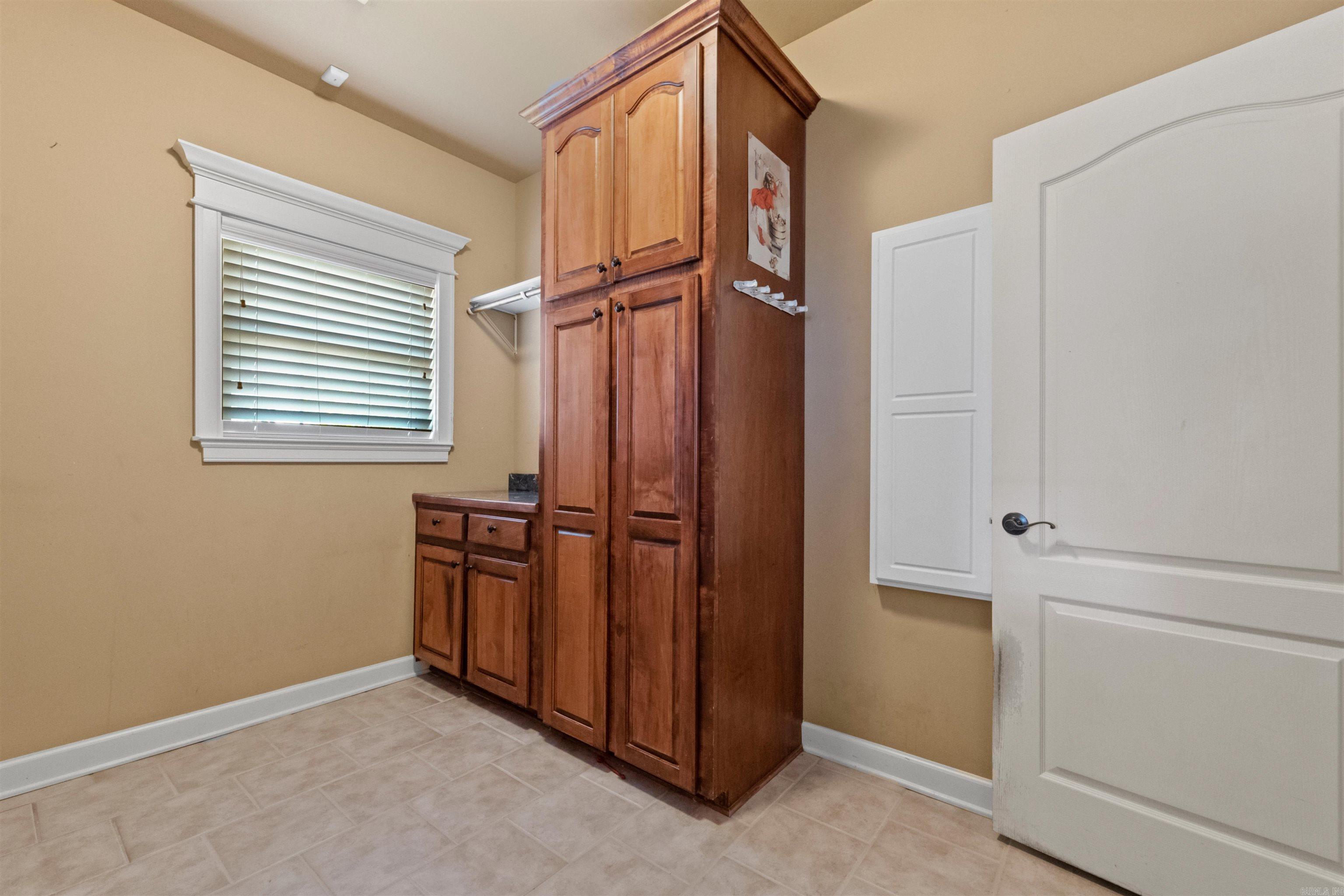 2816 Shadow Creek  Benton, AR