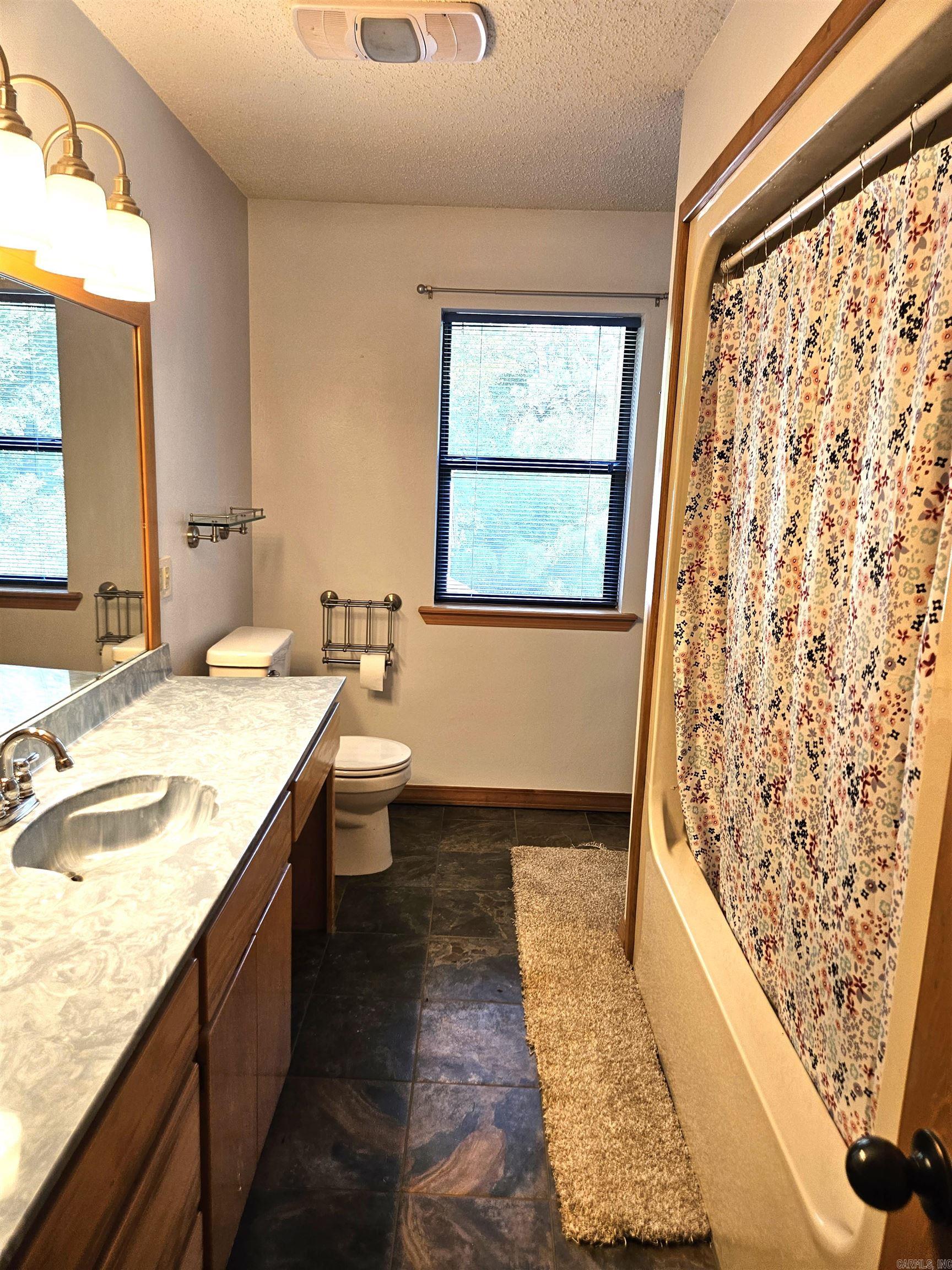 159 Pleasant Forest  Nashville, AR