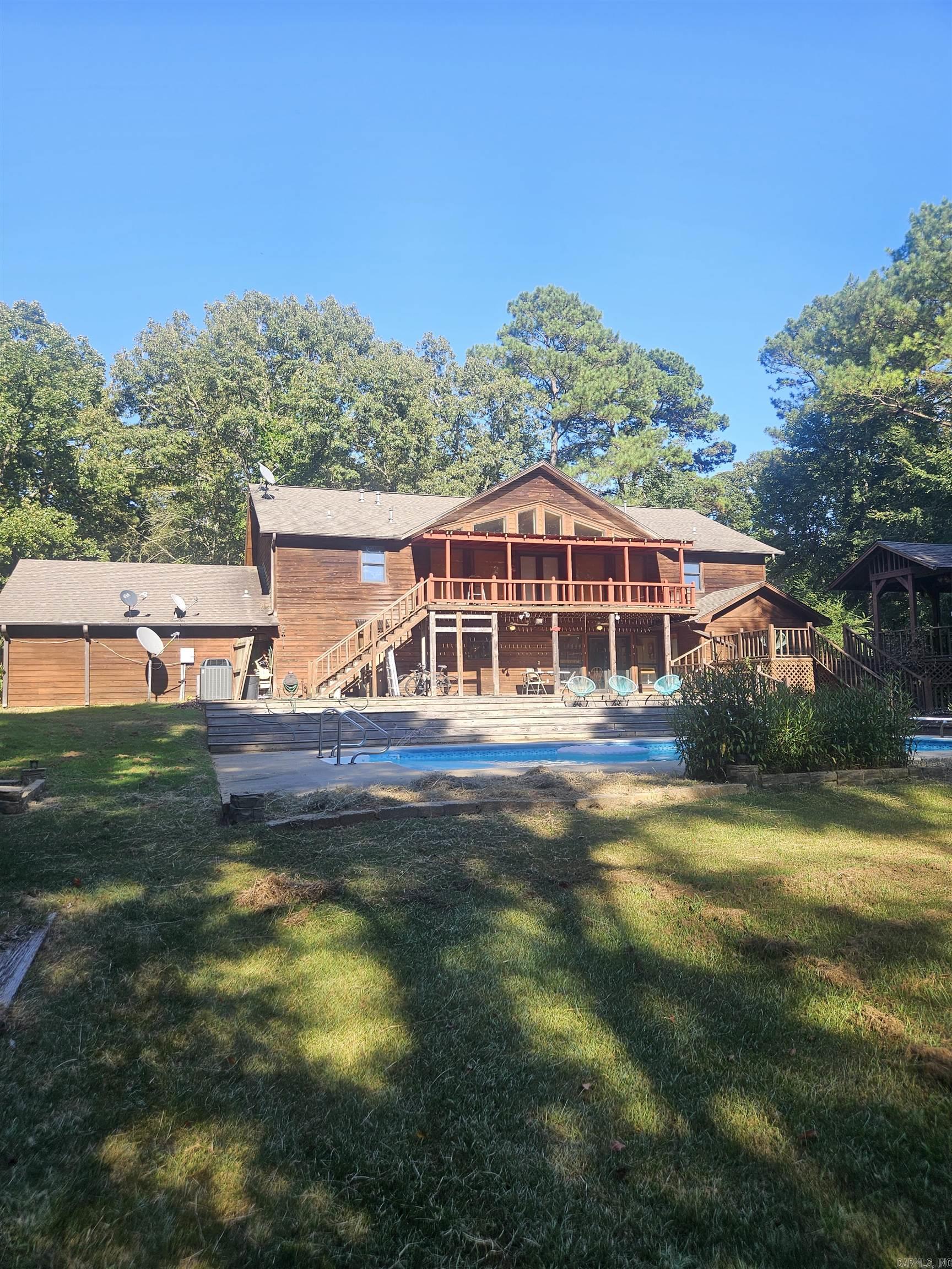 159 Pleasant Forest  Nashville, AR