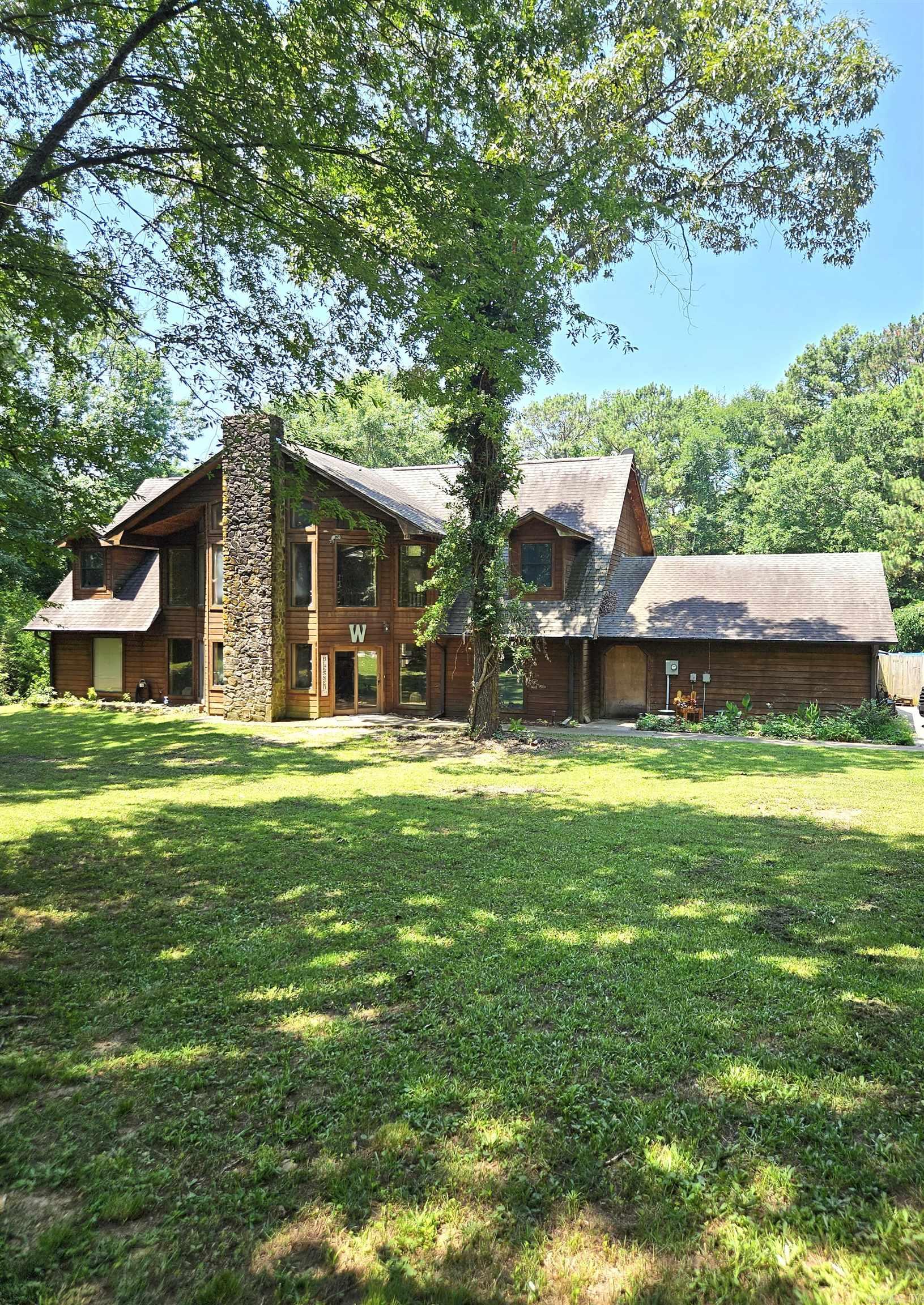 159 Pleasant Forest  Nashville, AR