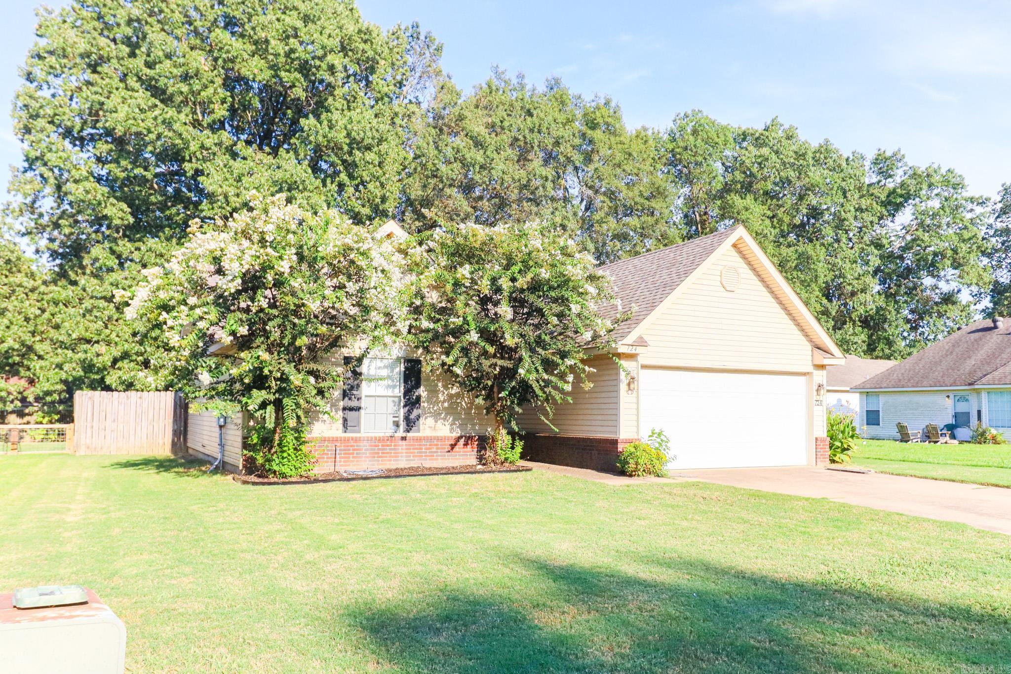 724 Crescent Cove  Jonesboro, AR