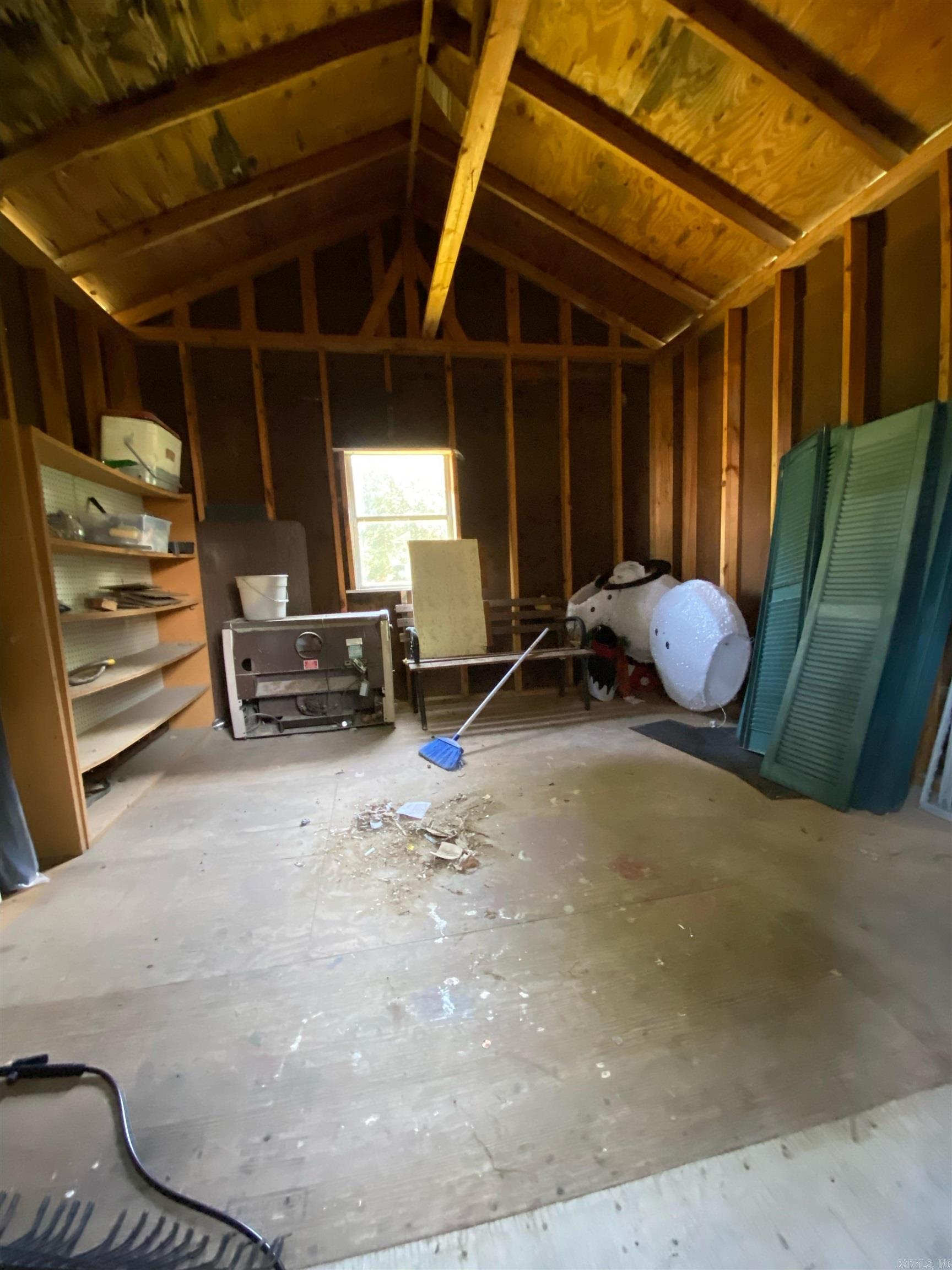 242 E Davis  Piggott, AR