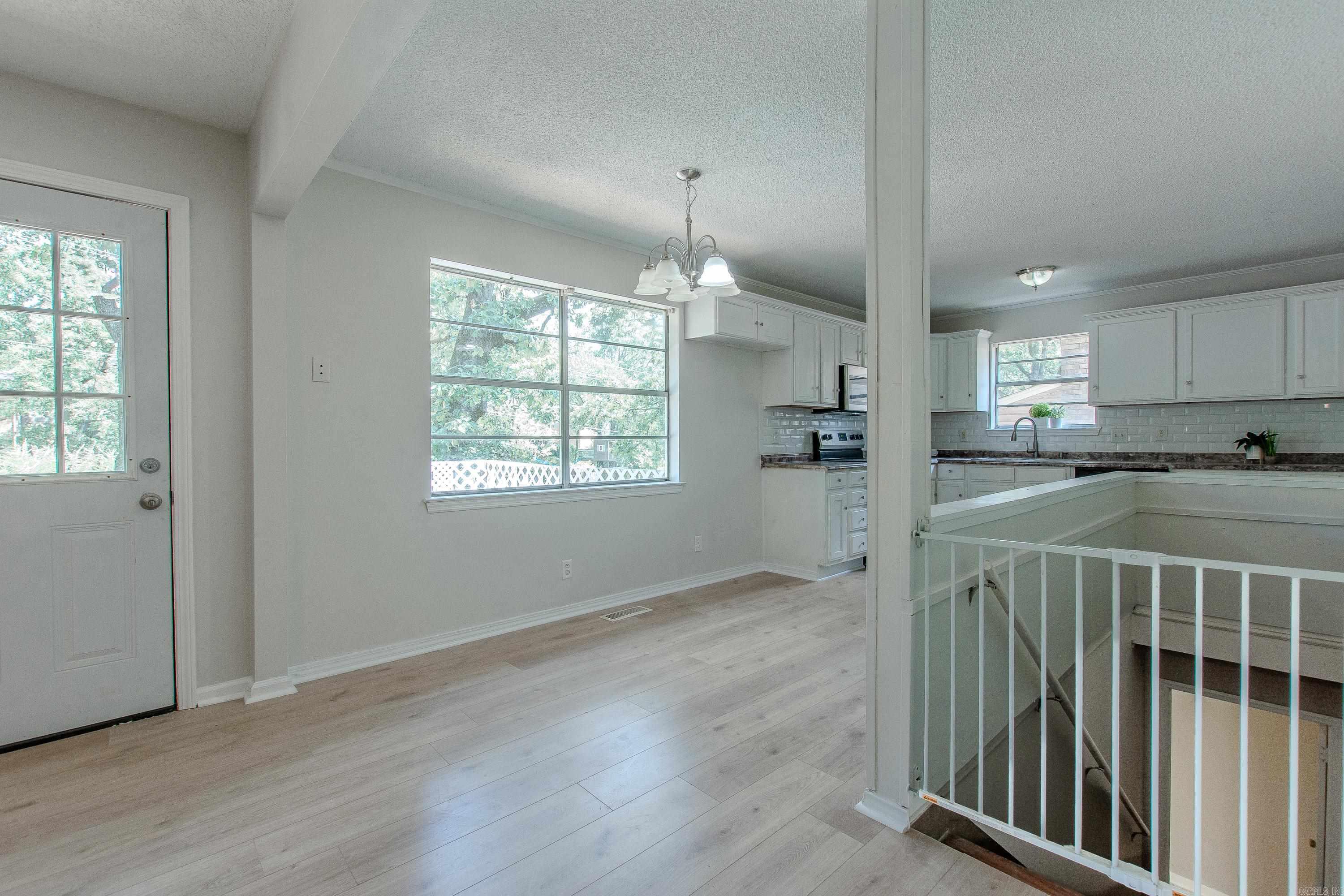 813 Silver Hill Road North Little Rock, AR 72118-2657