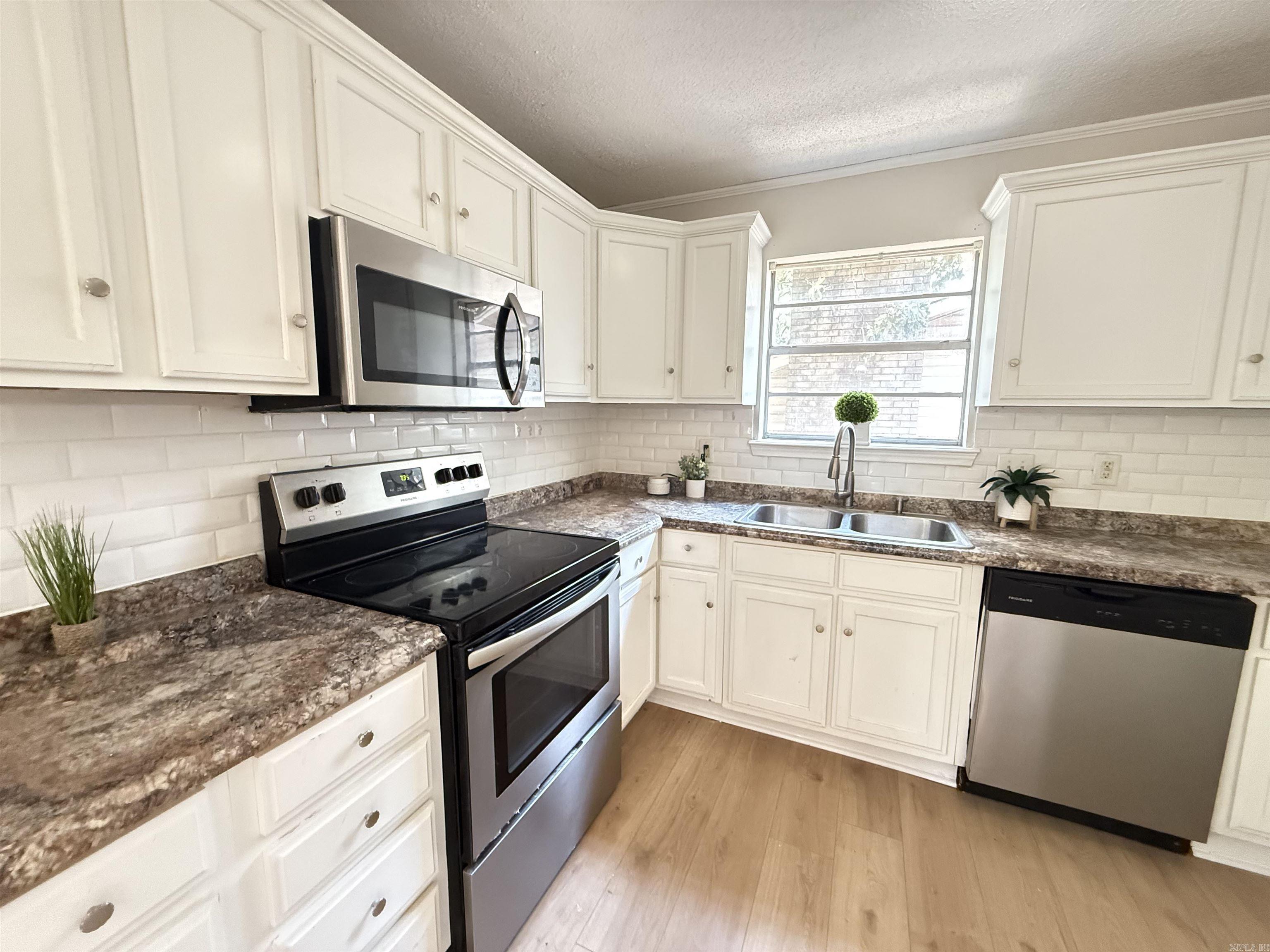 813 Silver Hill  North Little Rock, AR