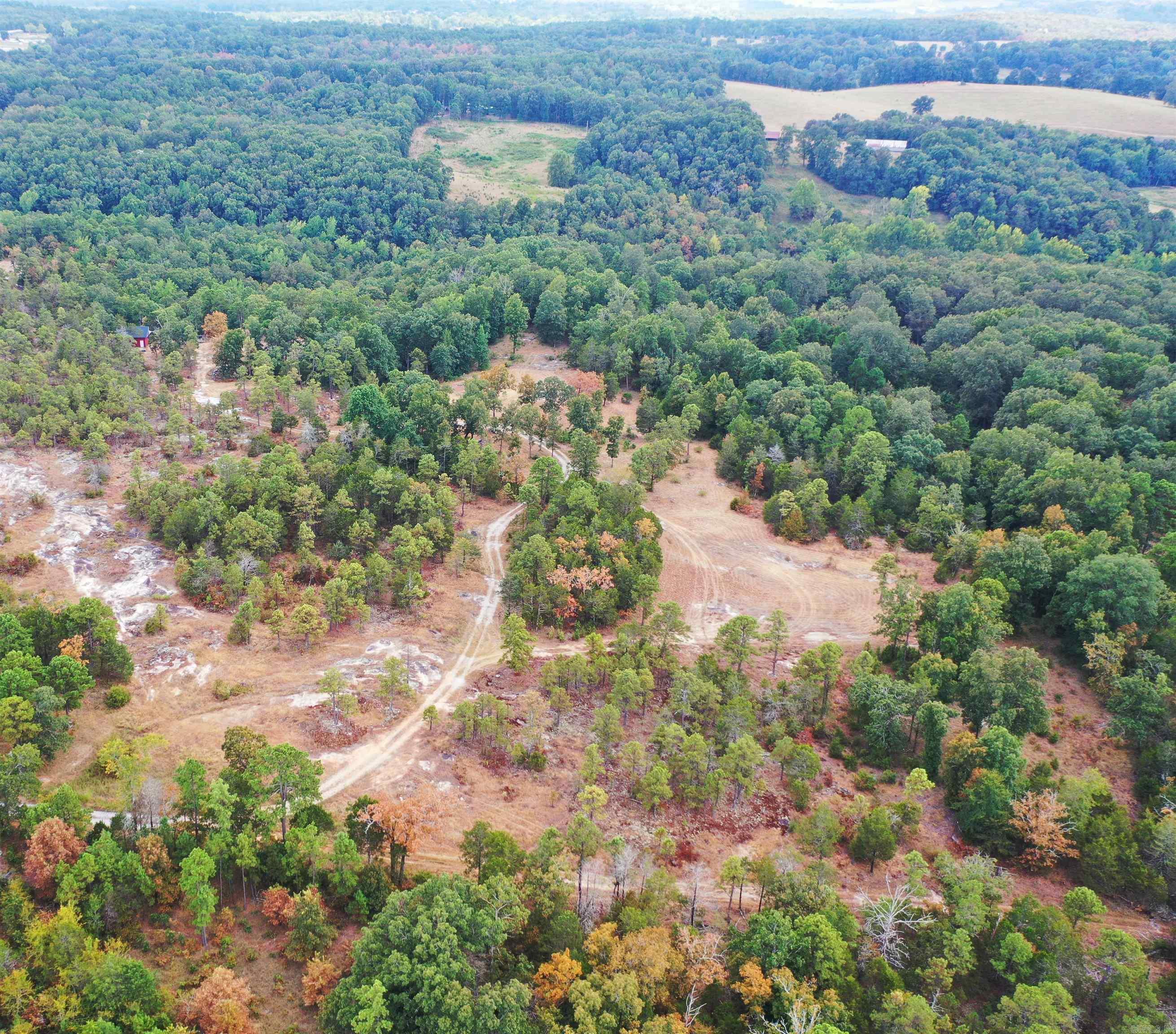 320 Pine Crest  Calico Rock, AR