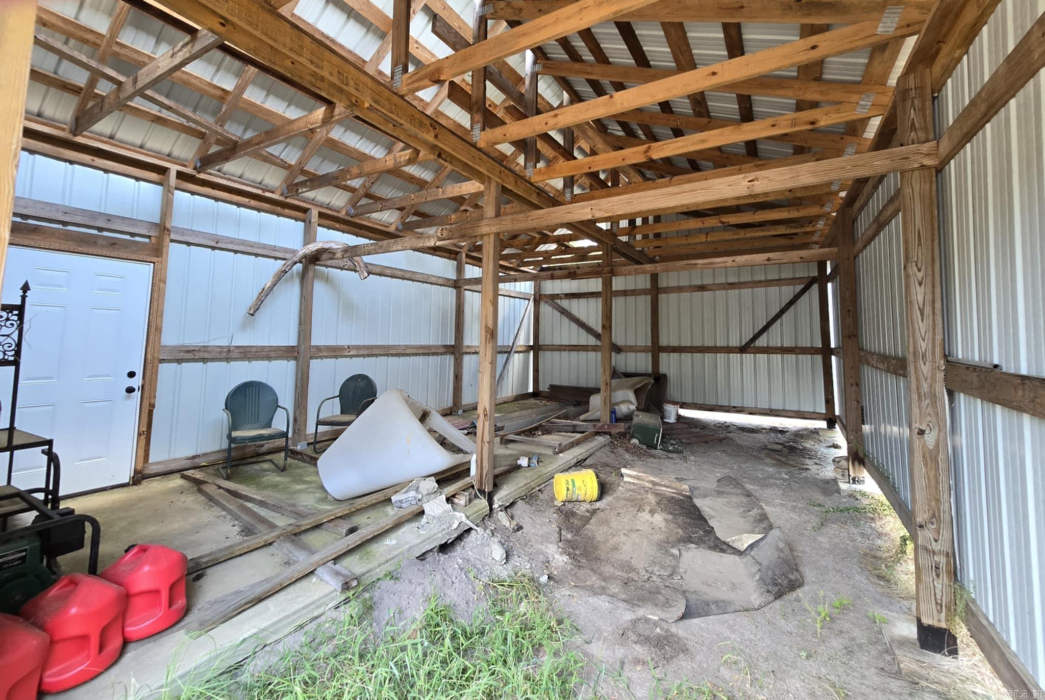 320 Pine Crest  Calico Rock, AR