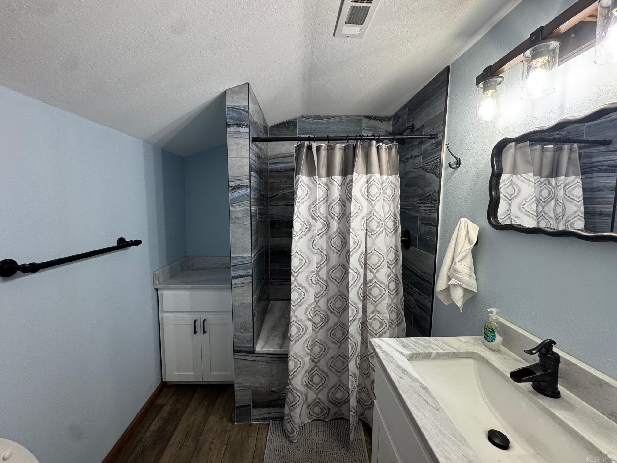 2430 CR 3611  Lamar, AR