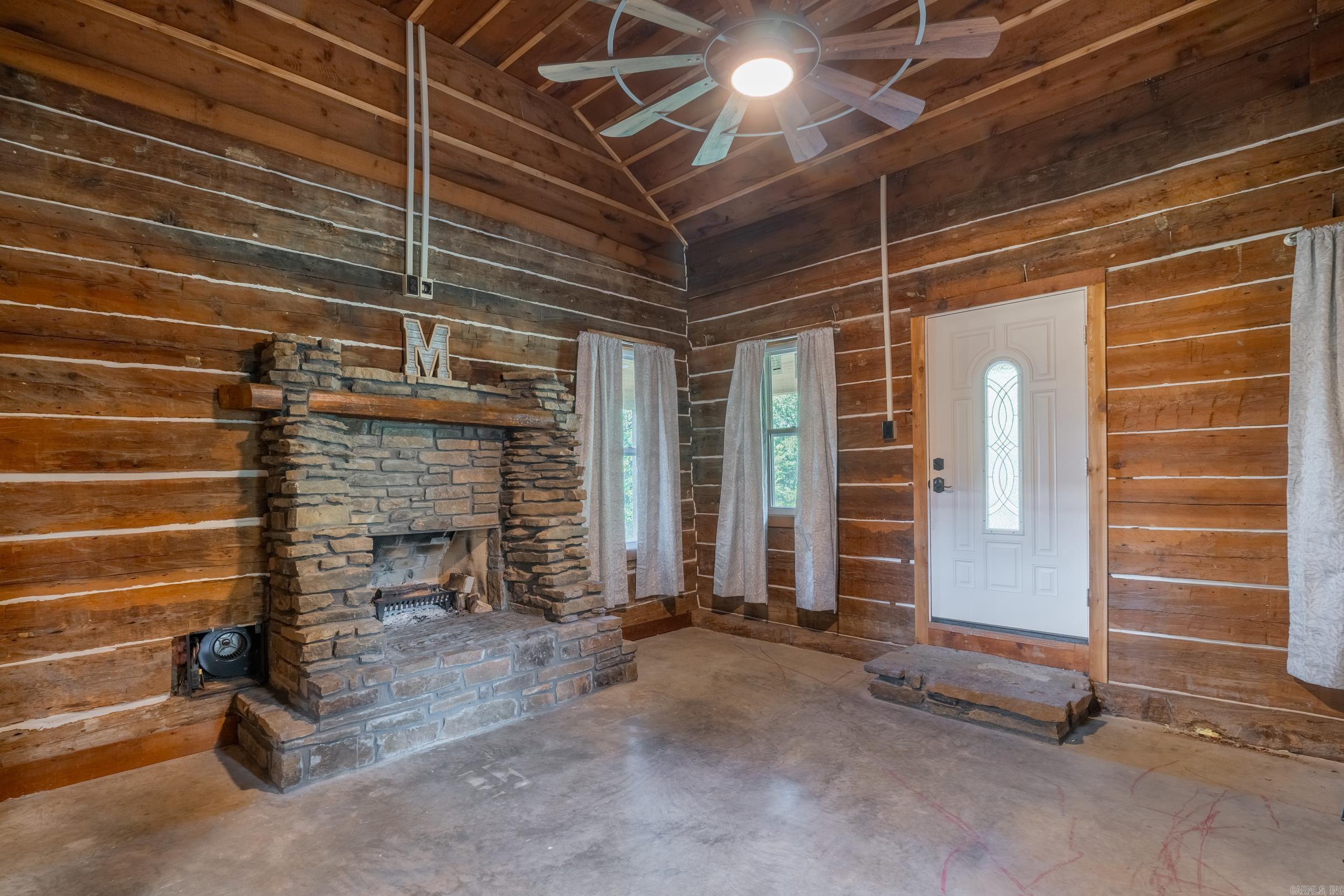2430 CR 3611 Lamar, AR 72846