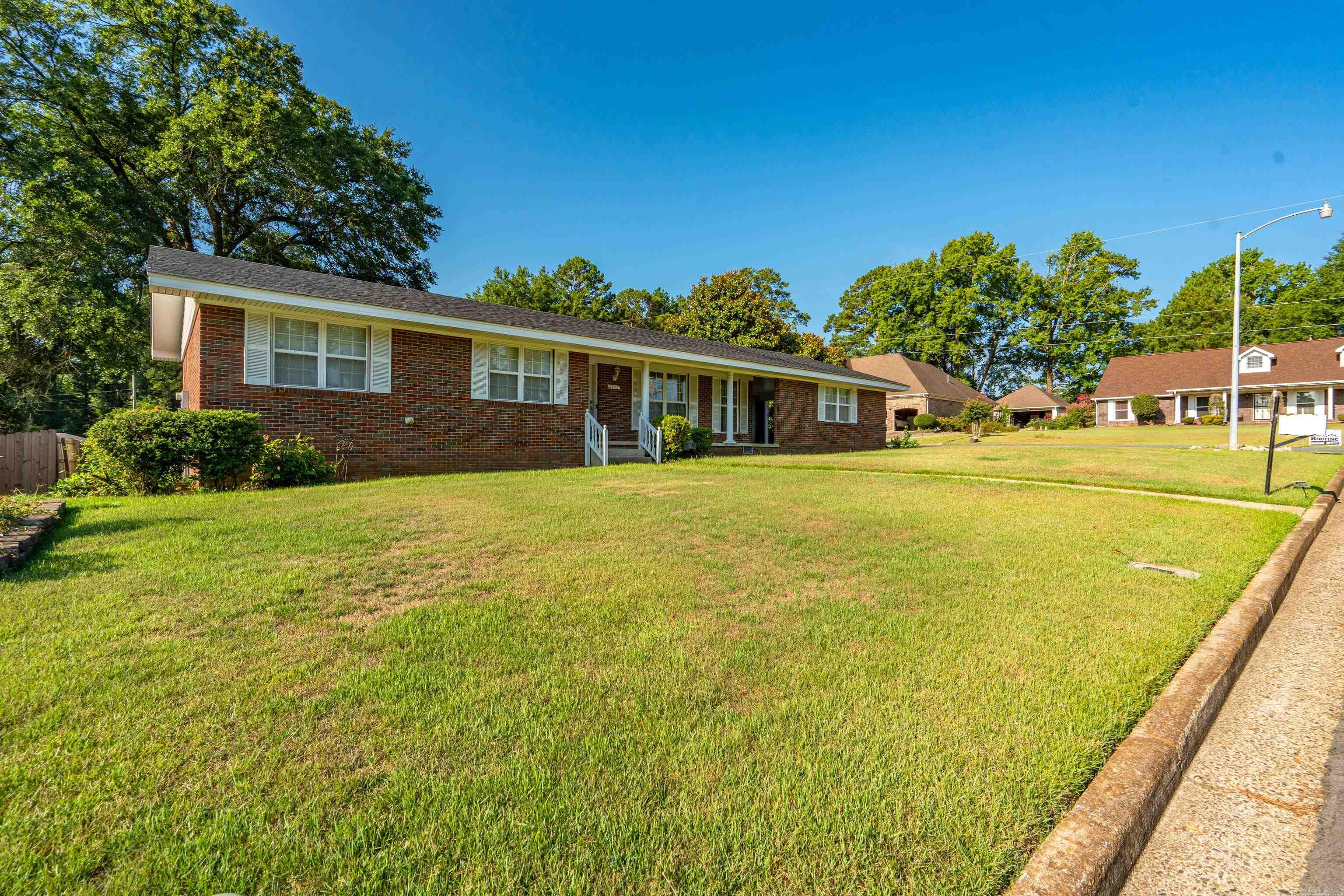 2717 Lynwood  Arkadelphia, AR