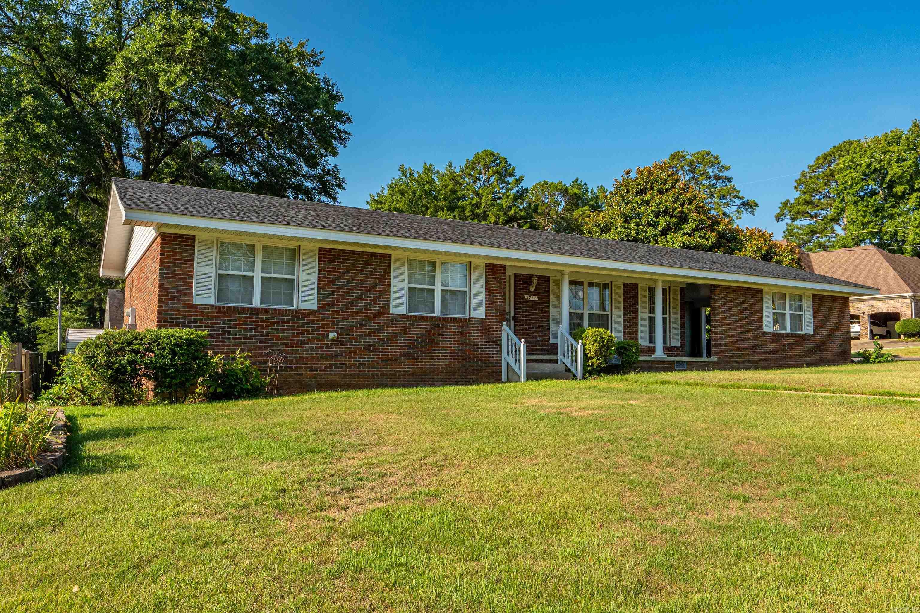 2717 Lynwood  Arkadelphia, AR