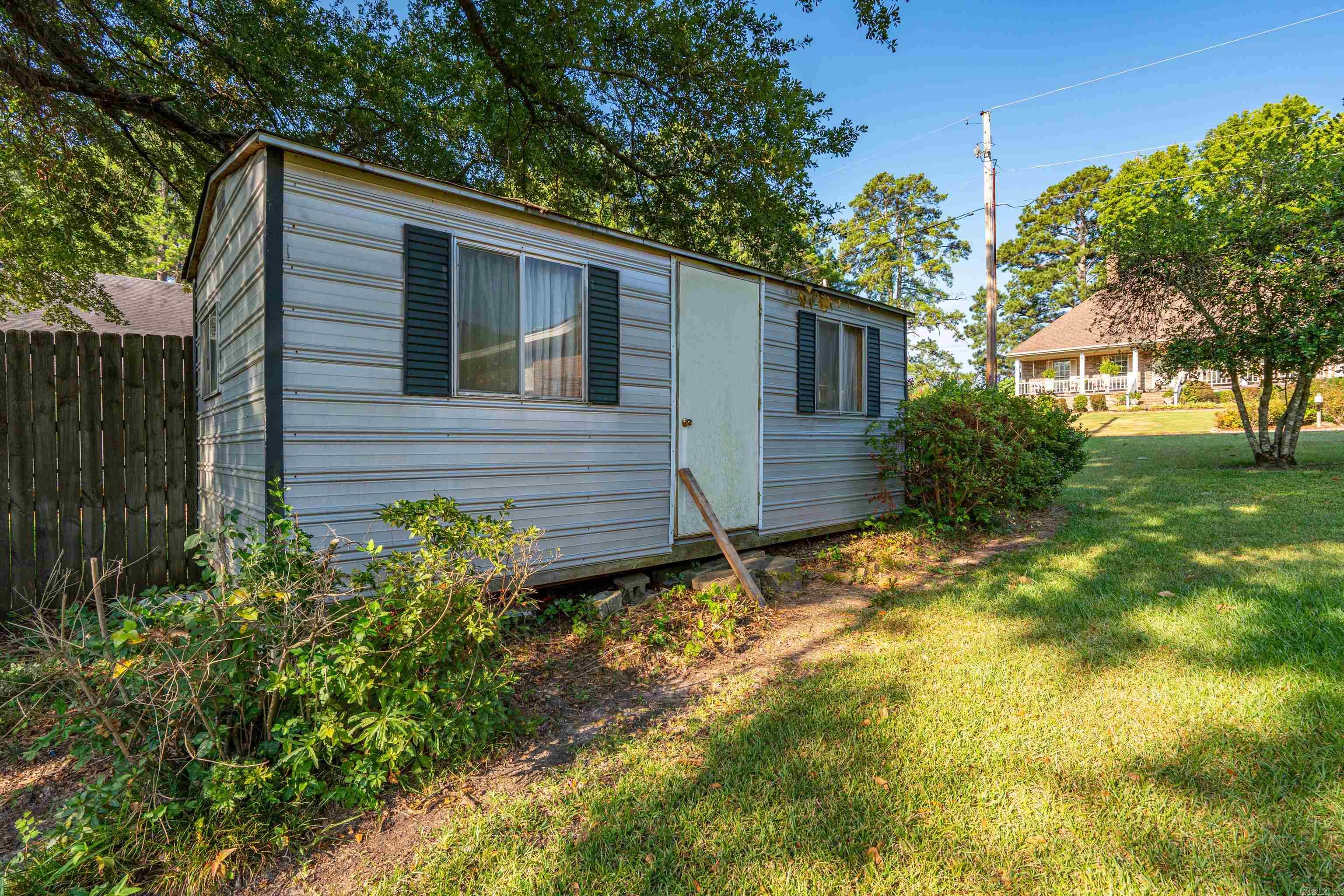 2717 Lynwood  Arkadelphia, AR