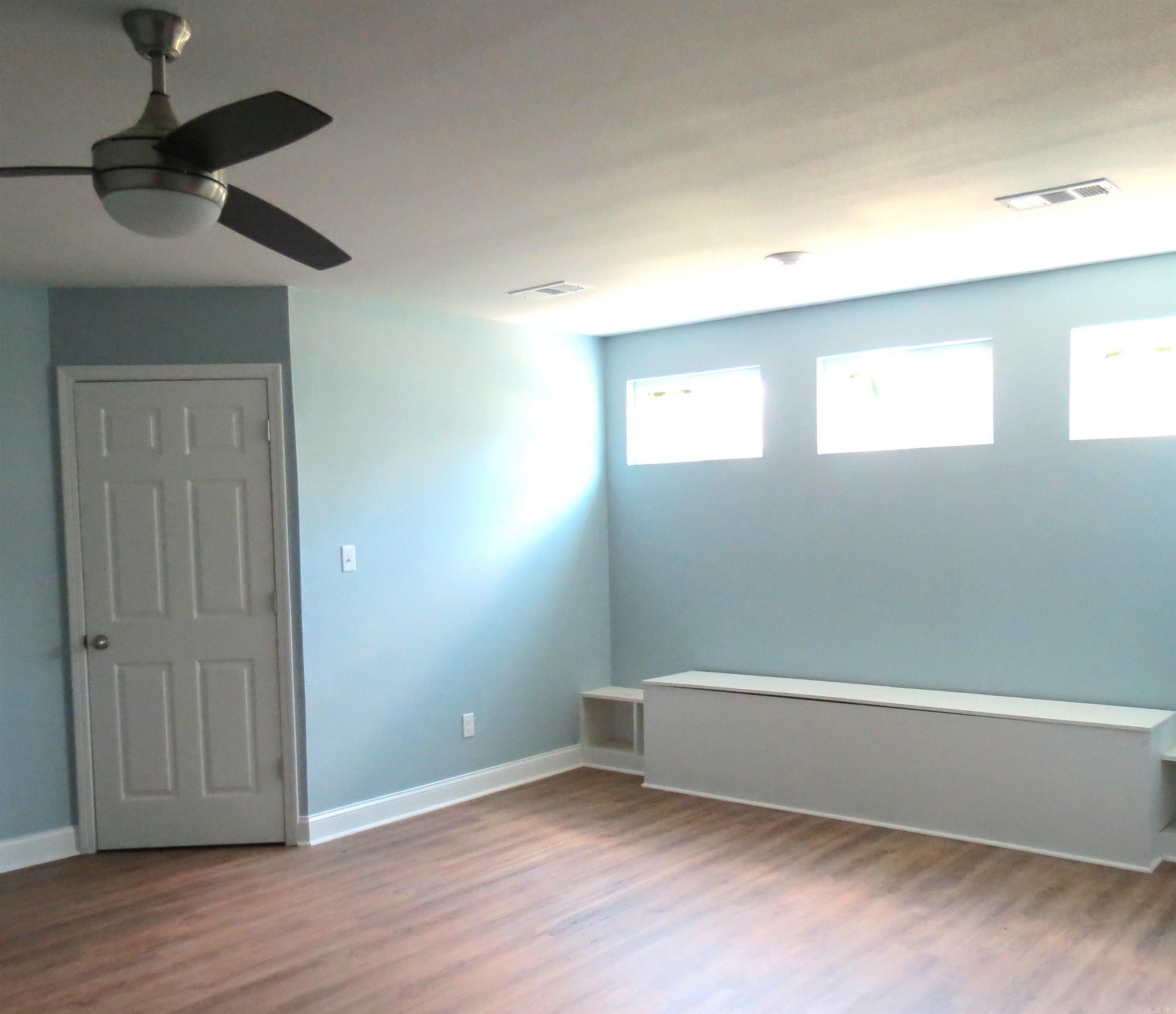 9233 Spring Lake  Pine Bluff, AR