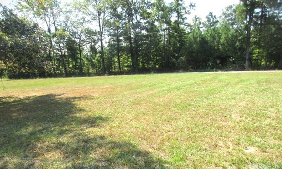 9233 Spring Lake  Pine Bluff, AR