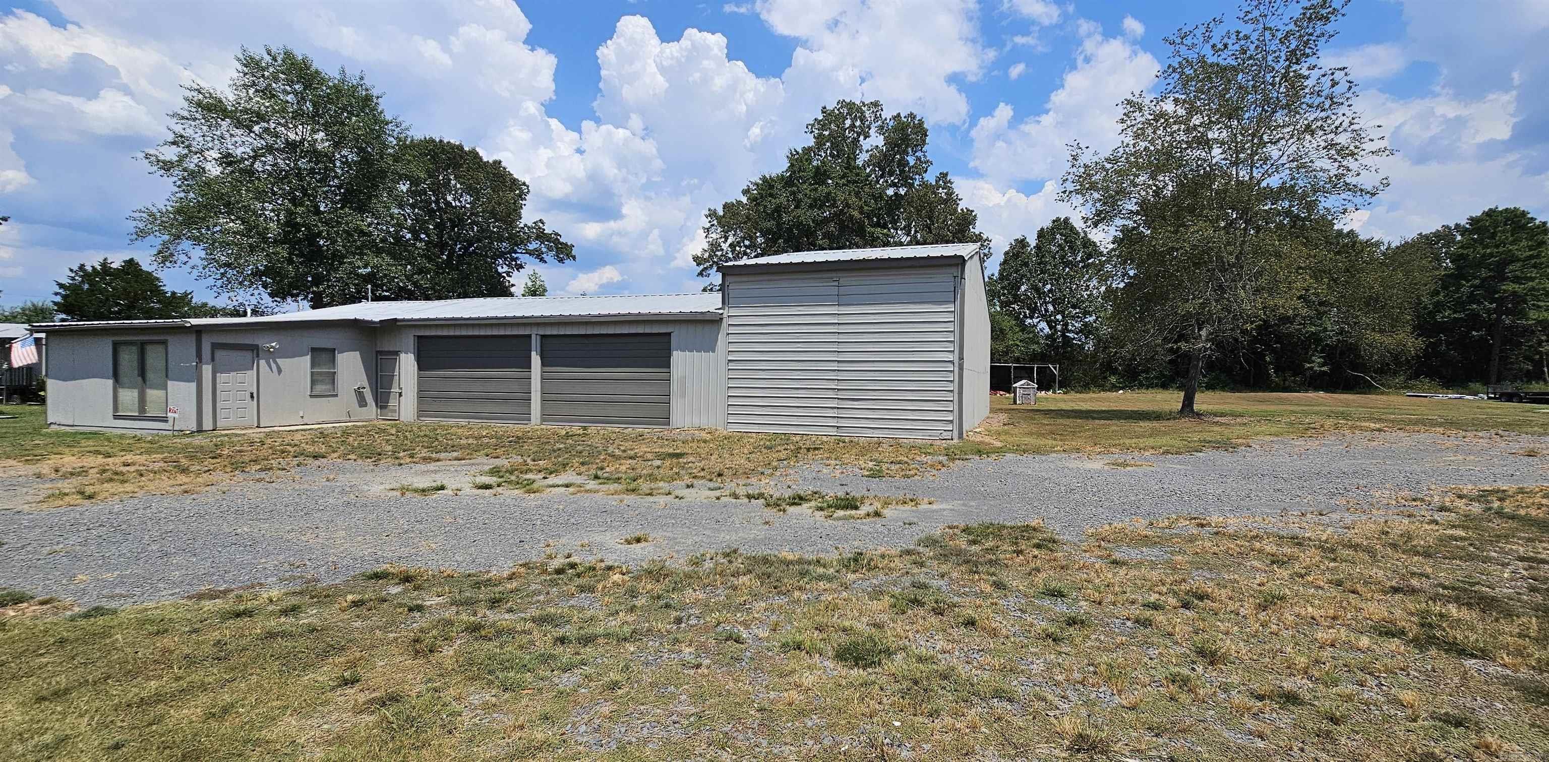 489 Shiloh Rd.  Greers Ferry, AR