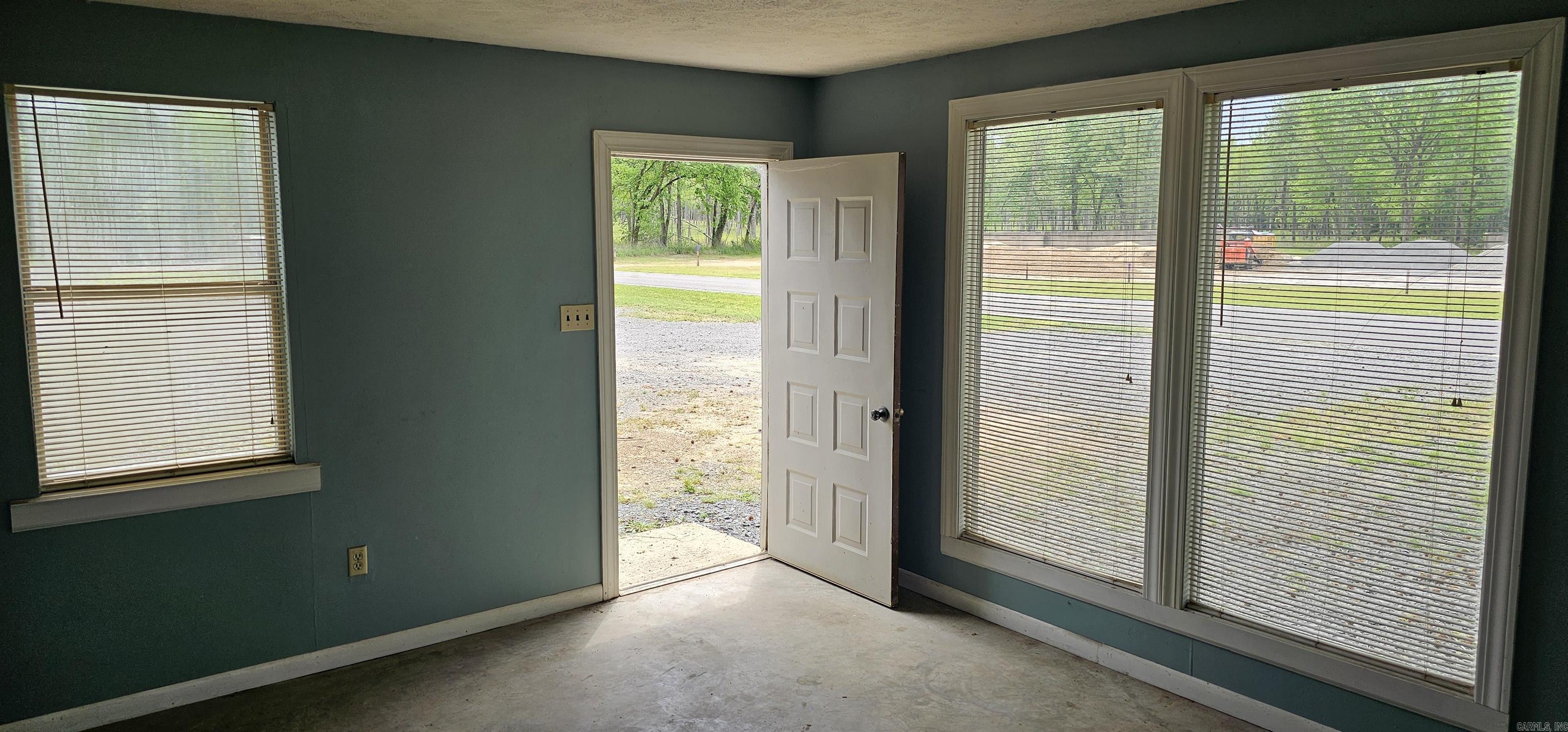 489 Shiloh Rd.  Greers Ferry, AR