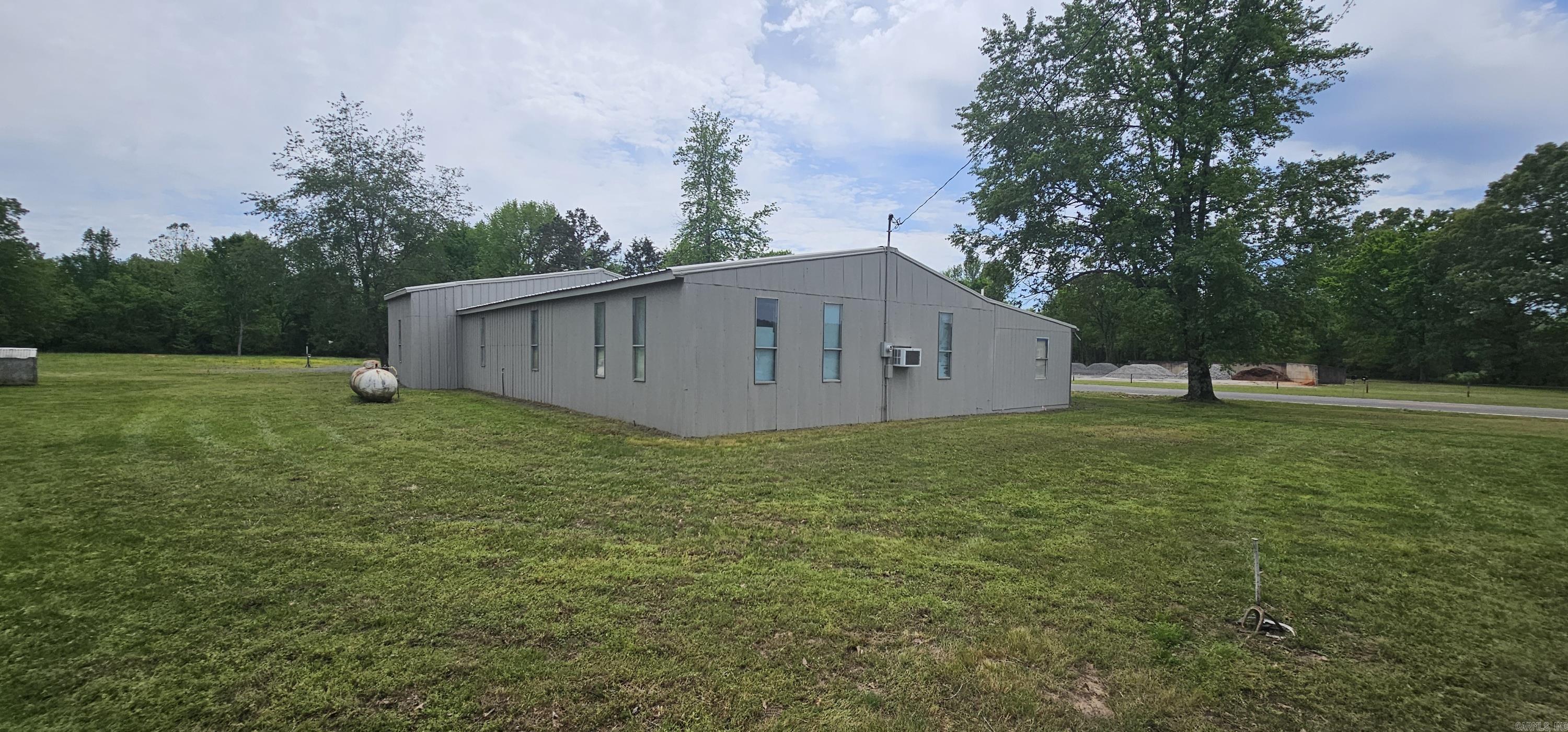 489 Shiloh Rd.  Greers Ferry, AR