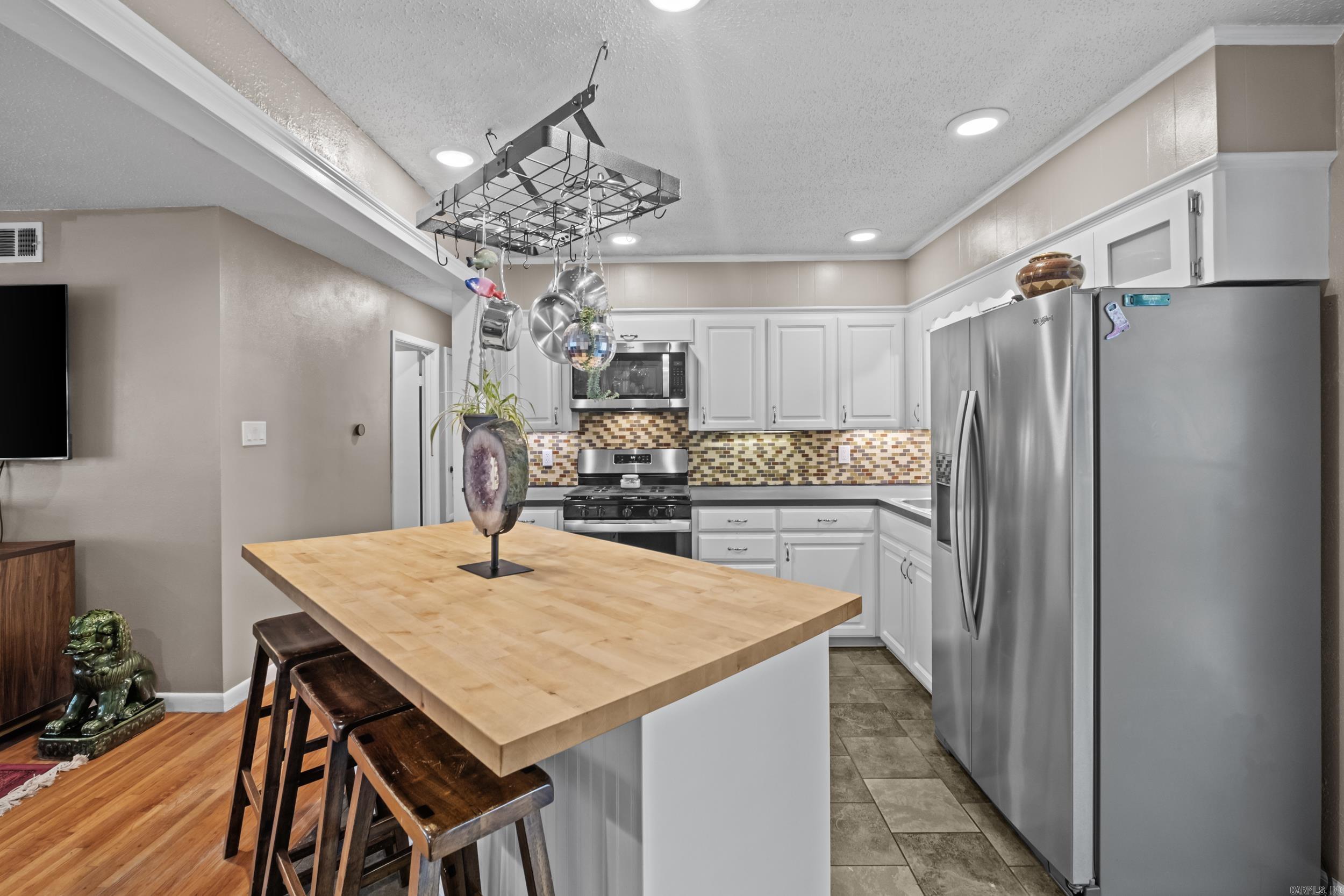 46 Oakview  North Little Rock, AR