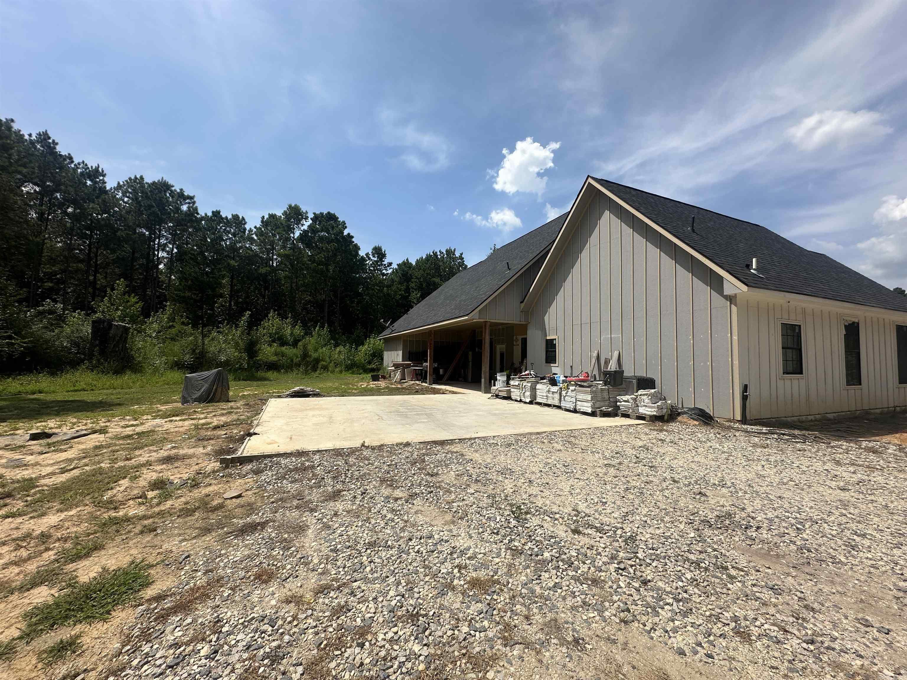 9232 E Highway 77  Atlanta, TX