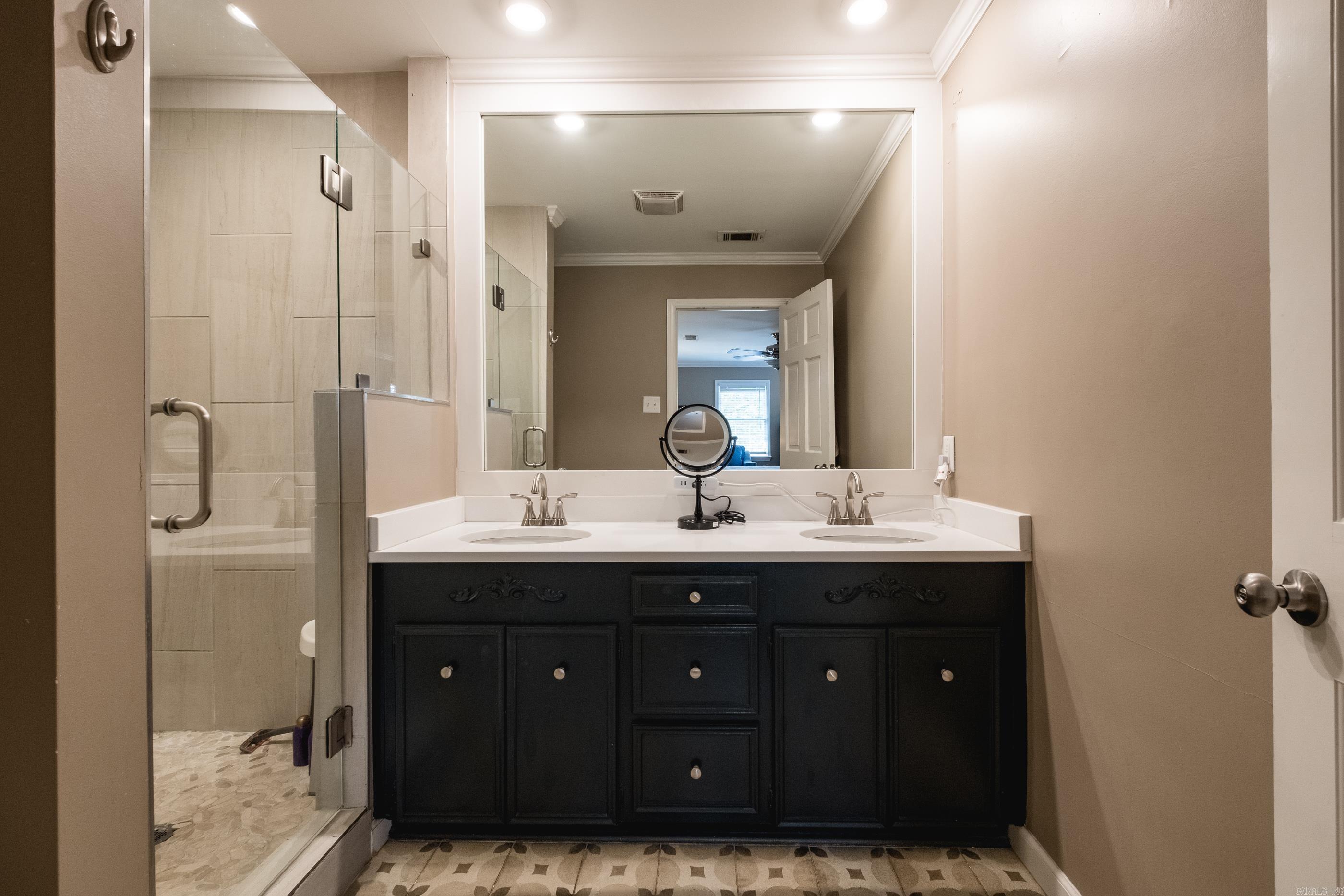 8600 Evergreen  Little Rock, AR