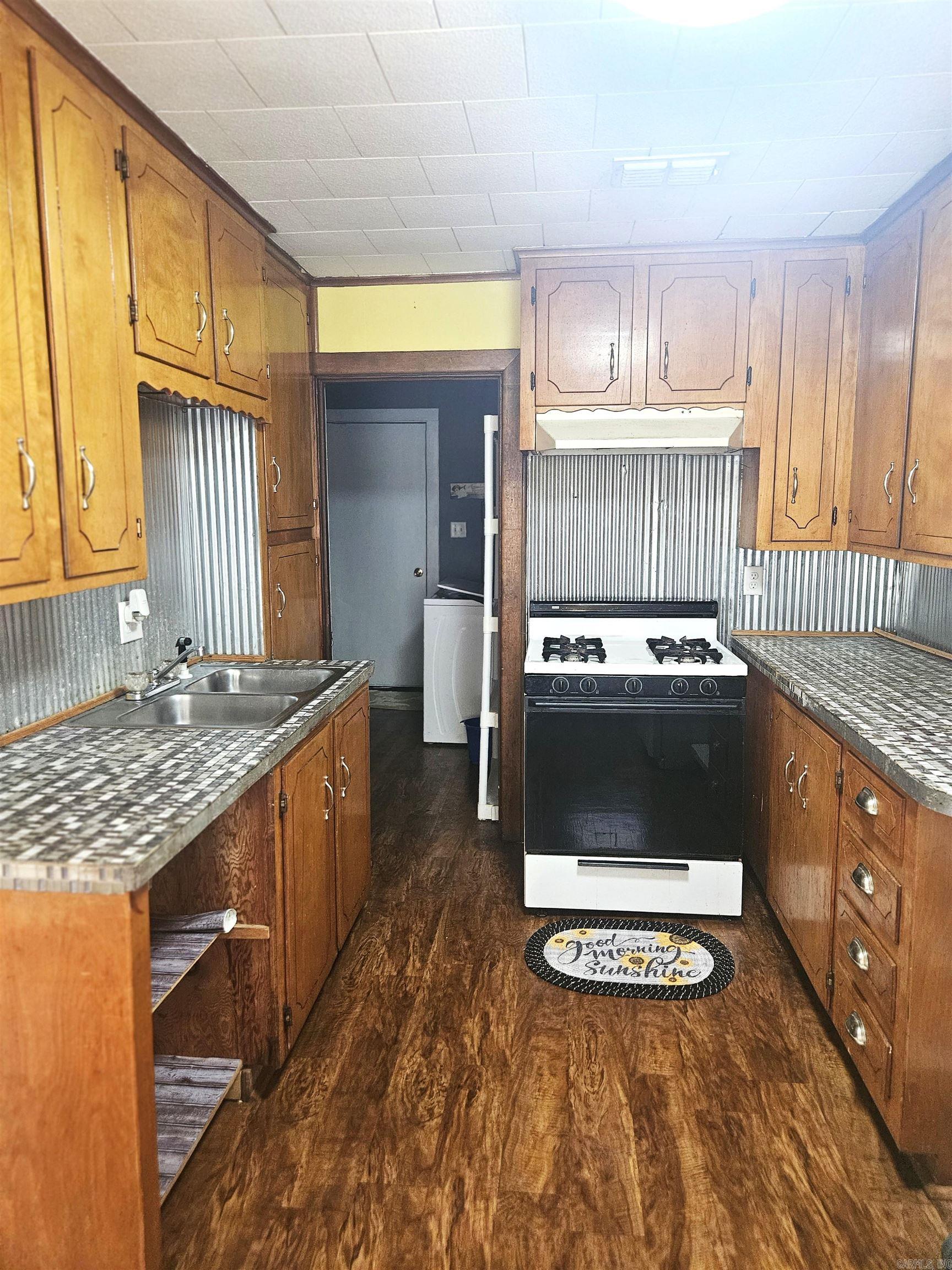 130 N Kelley  Murfreesboro, AR