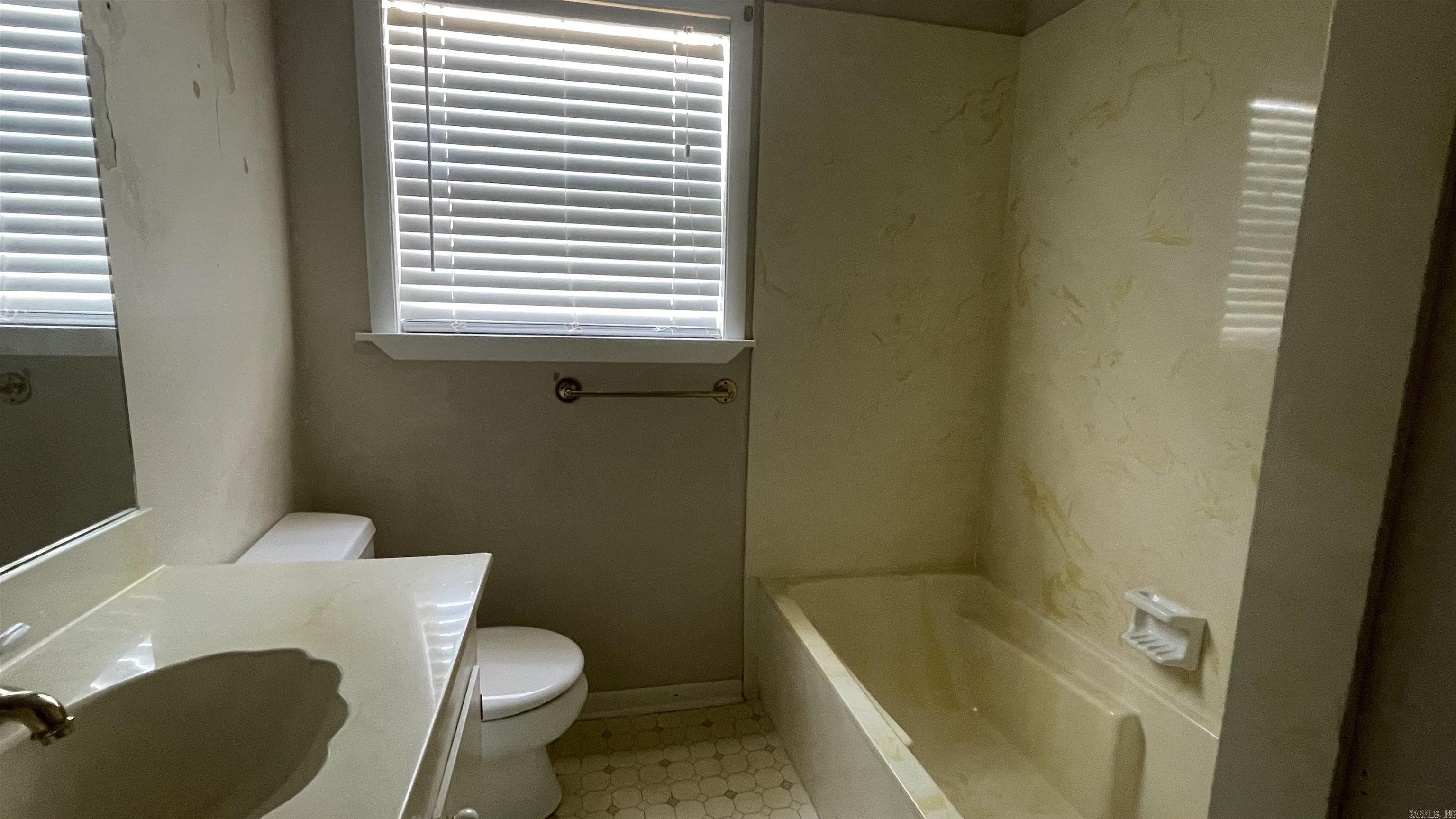 1710 Hidden Valley Drive  Benton, AR