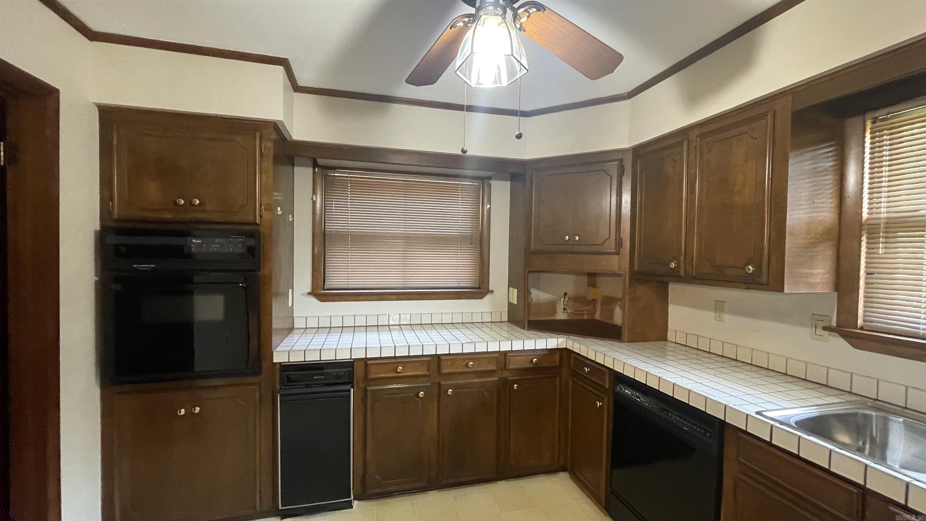 1710 Hidden Valley Drive  Benton, AR